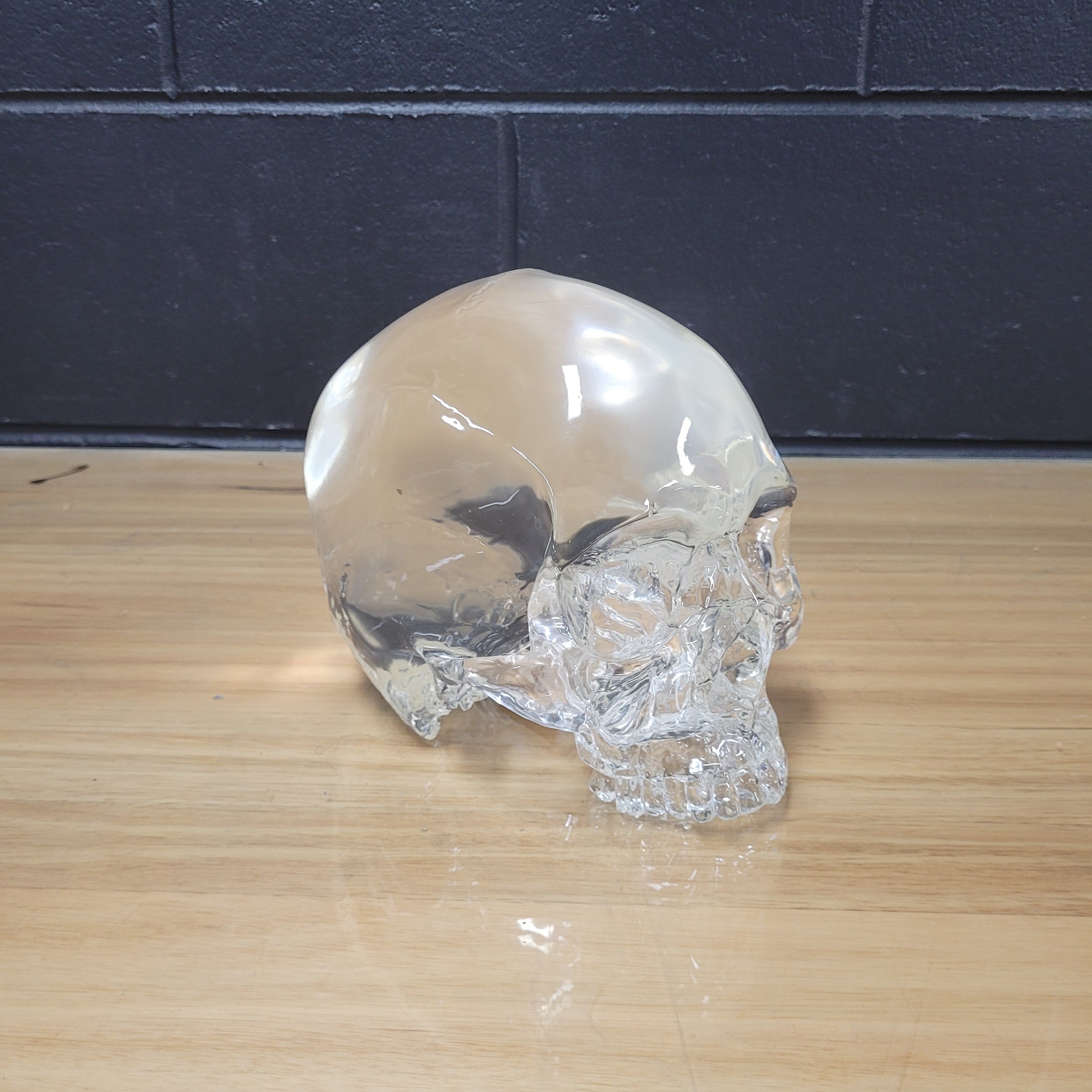 Crystal Opaque Skull SND (1)