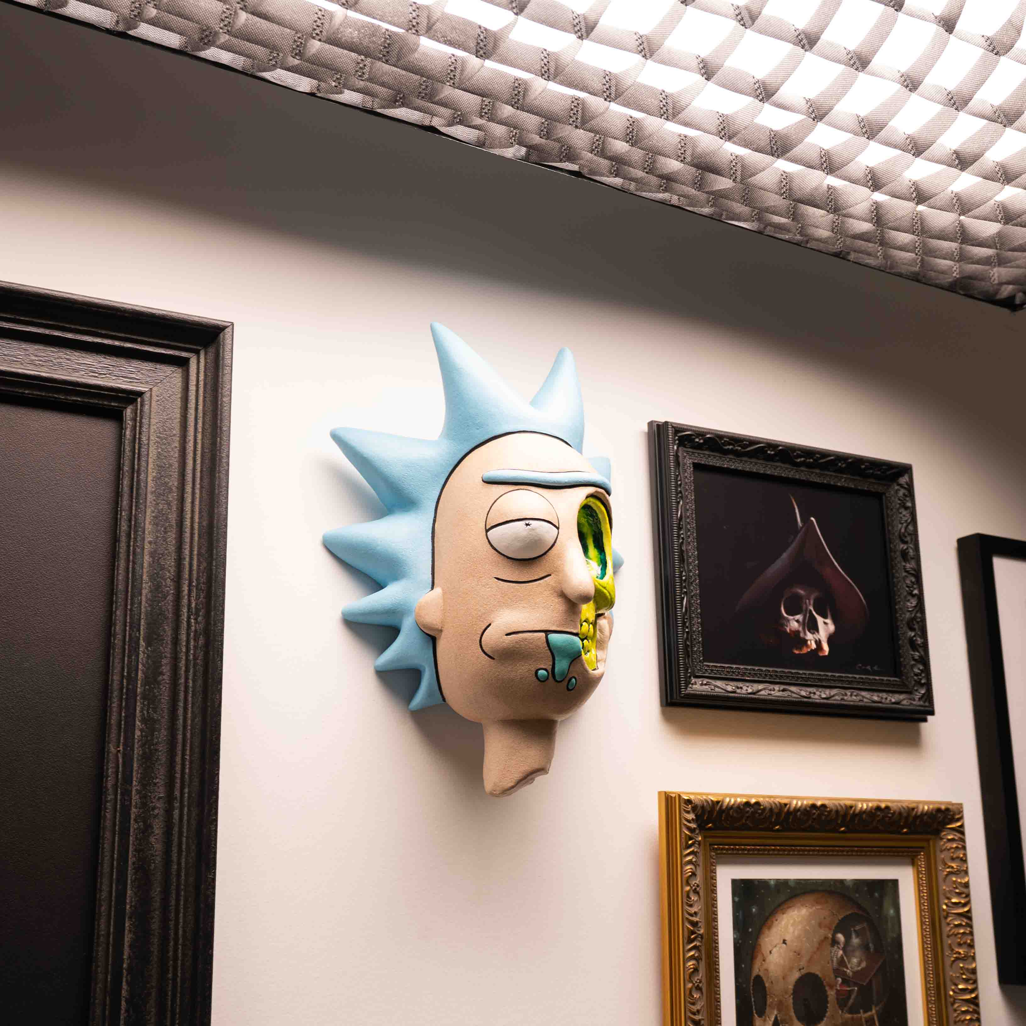 Rick C-137 - Portal Wall Mount