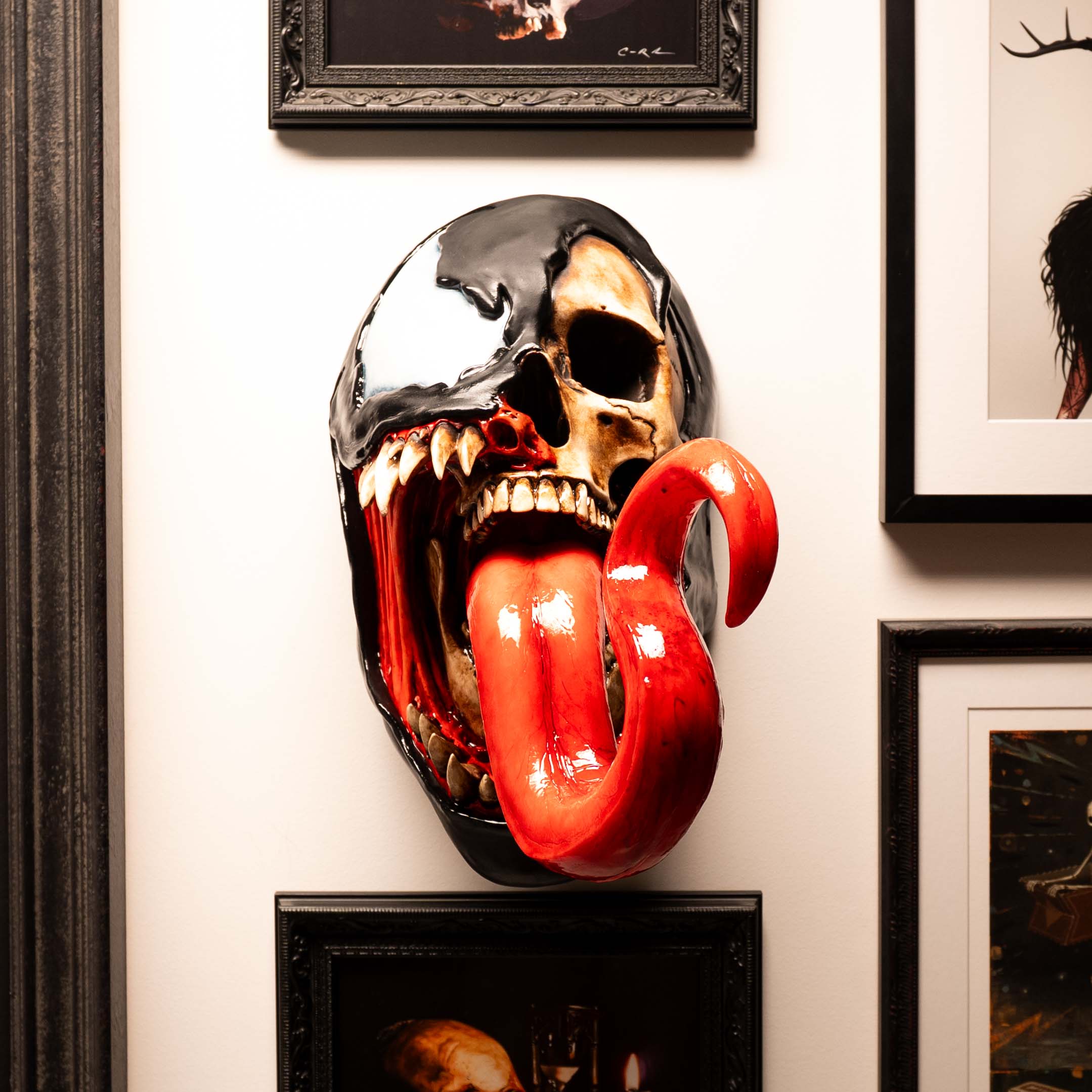 Symbiote - [SUPERSIZE] Wall mount – Jack of the Dust
