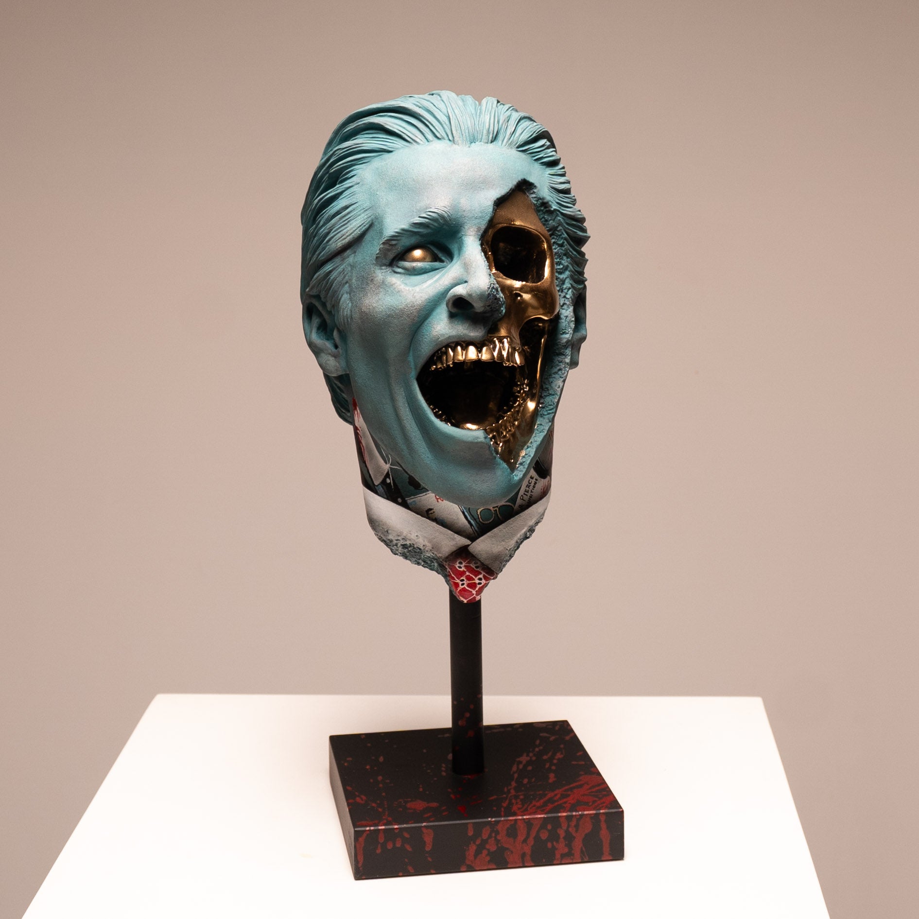 Psycho Rune Stone - Suited