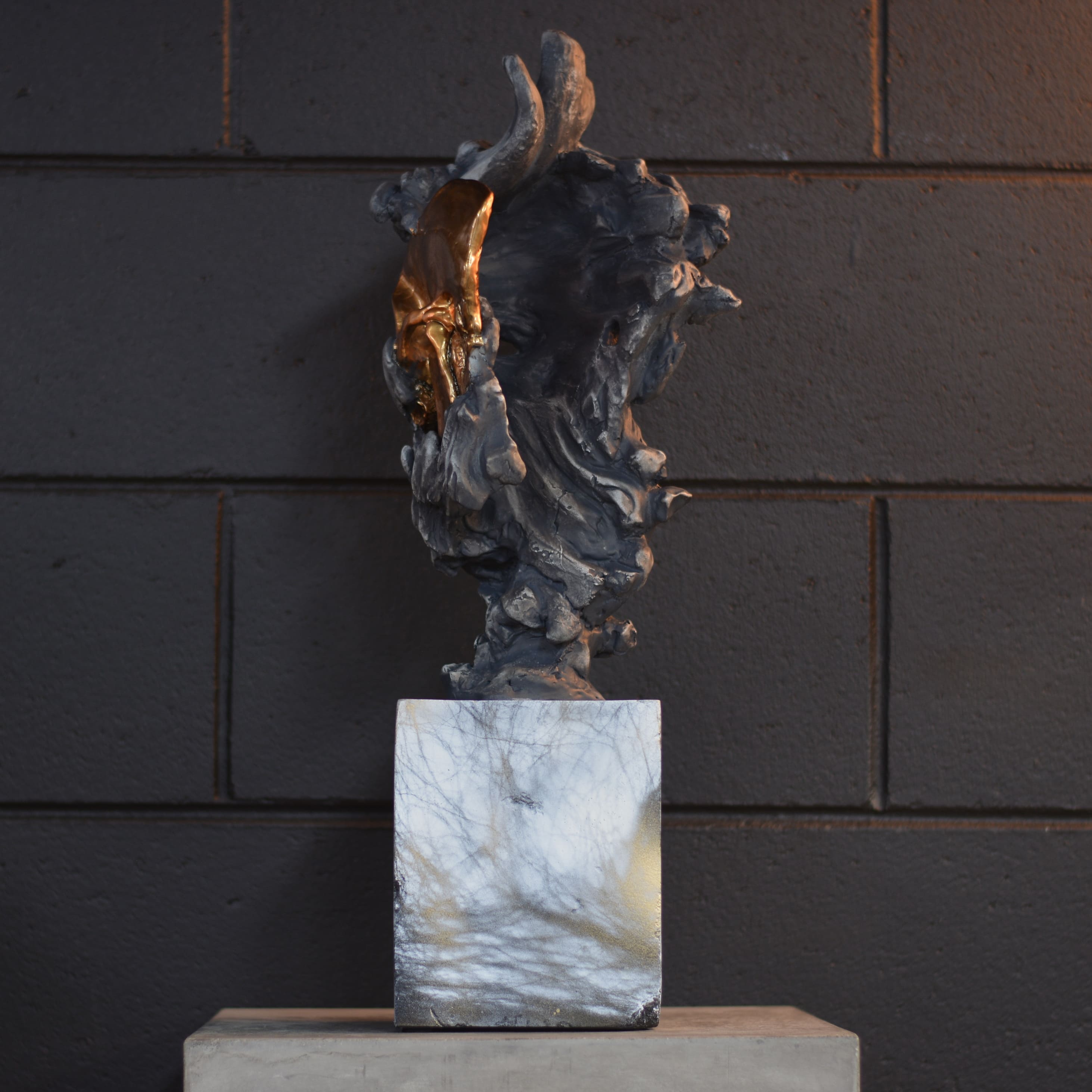 Neptune - Marble & Stone (SCRATCH & DENT)