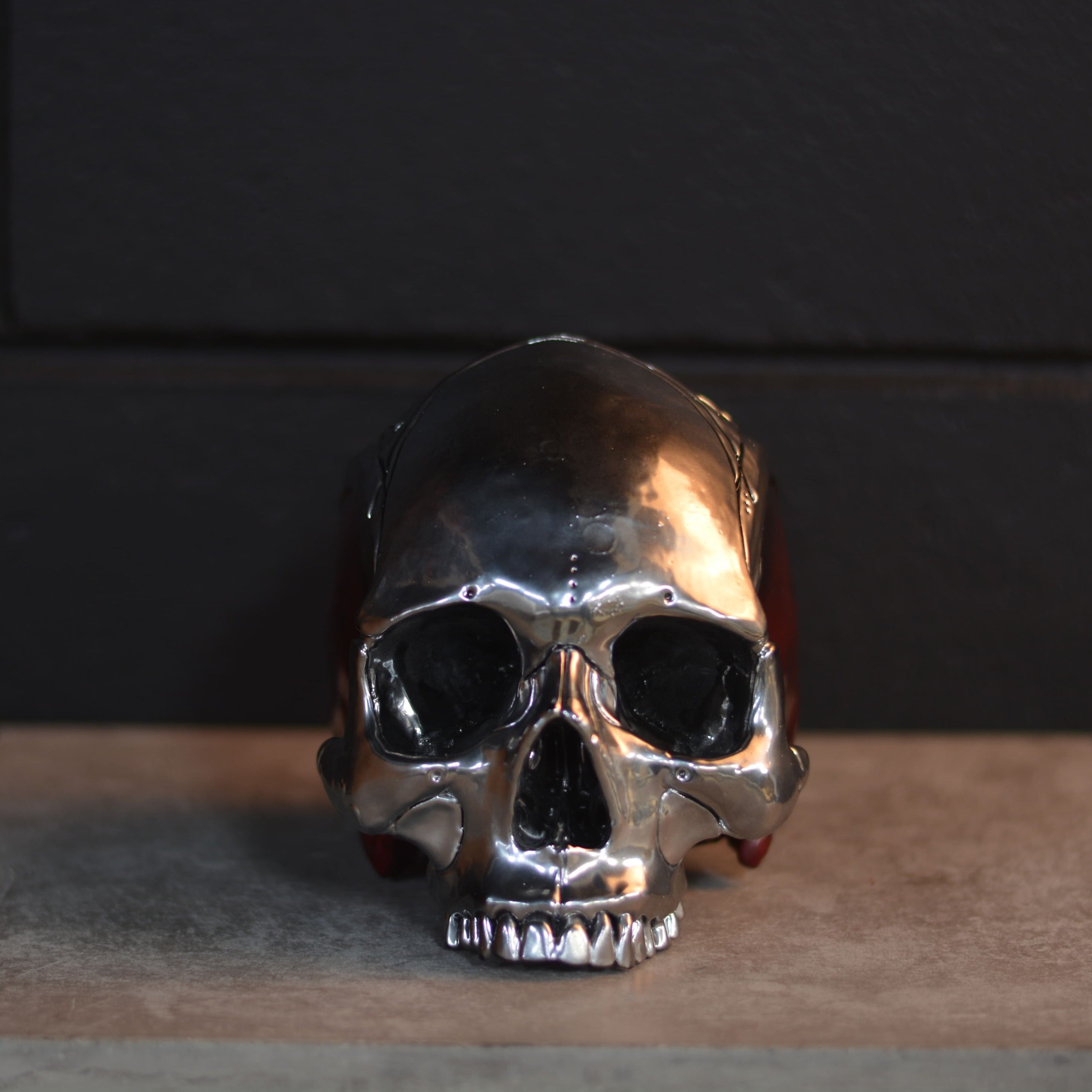 Loki skull - Crimson Recoil [EXPERIMENTAL PAINT]