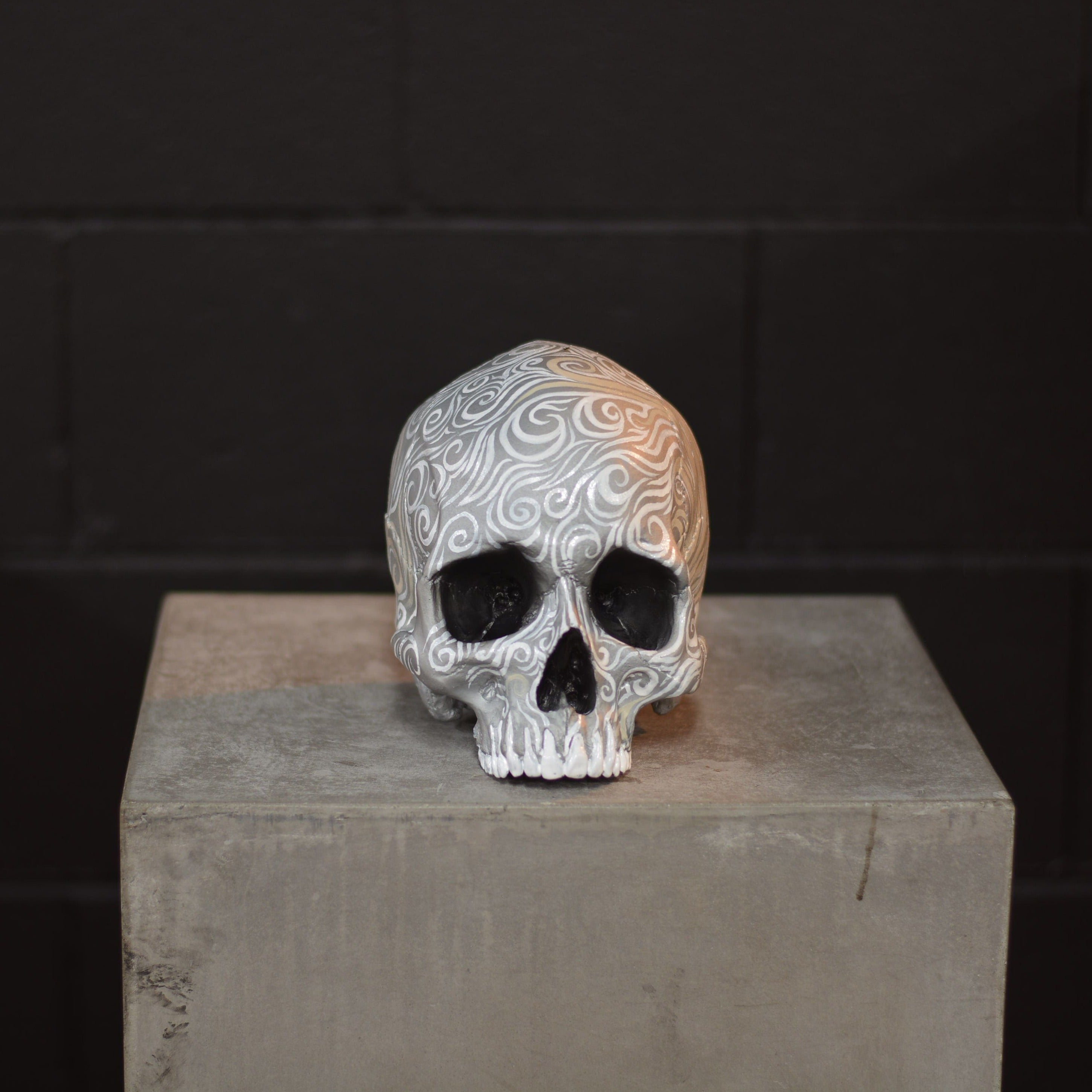 Human Skull - Swirl [EXPERIMENTAL PAINT]