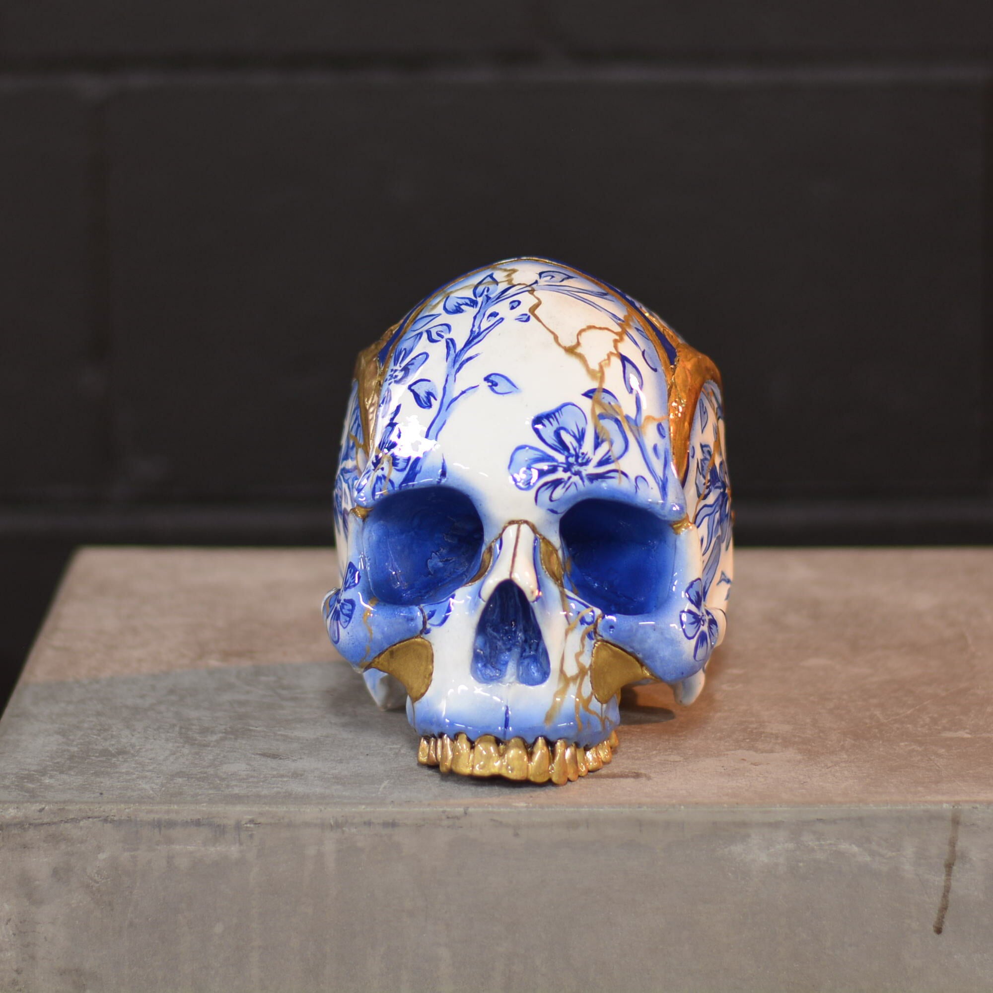 Loki skull - Broken China [EXPERIMENTAL PAINT]