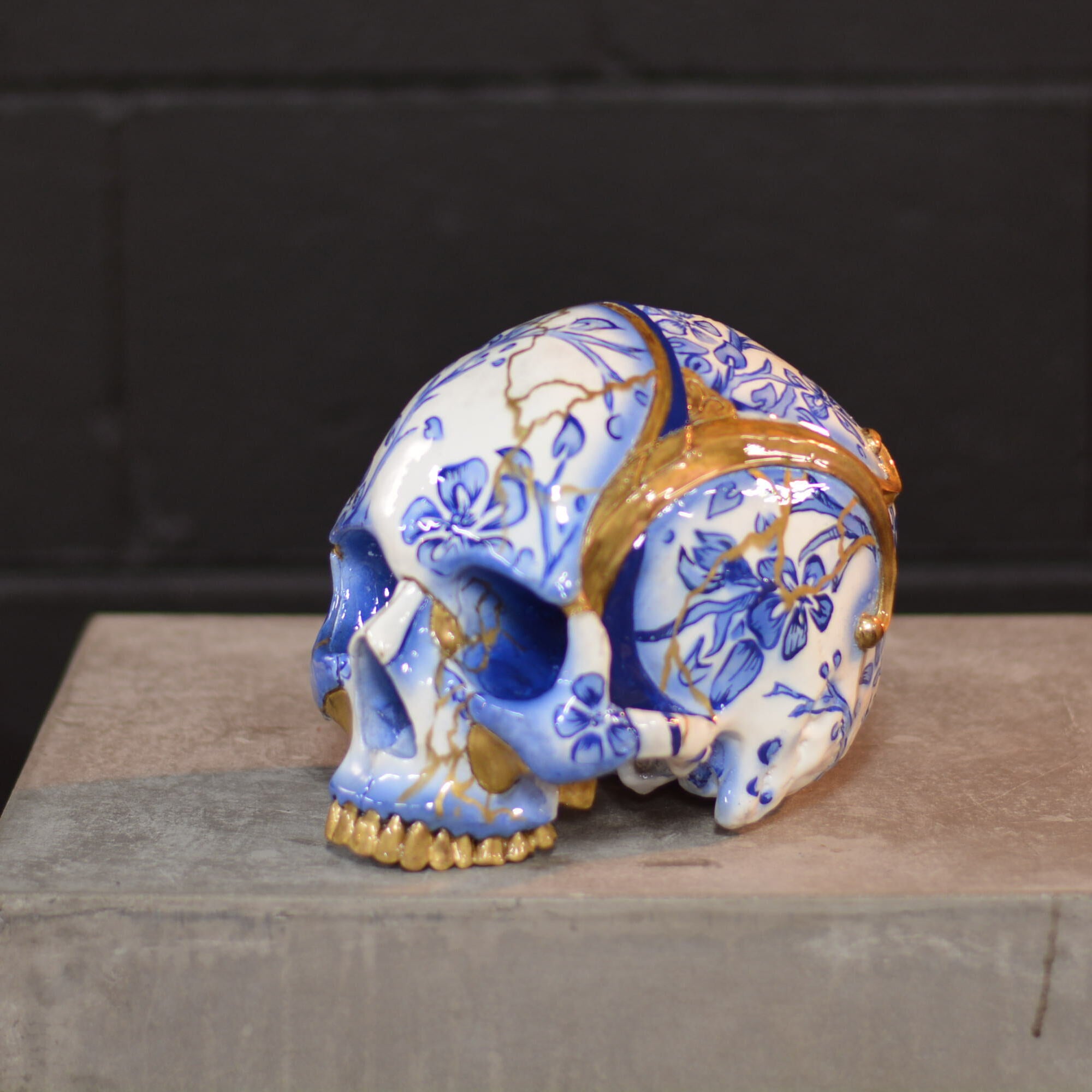 Loki skull - Broken China [EXPERIMENTAL PAINT]
