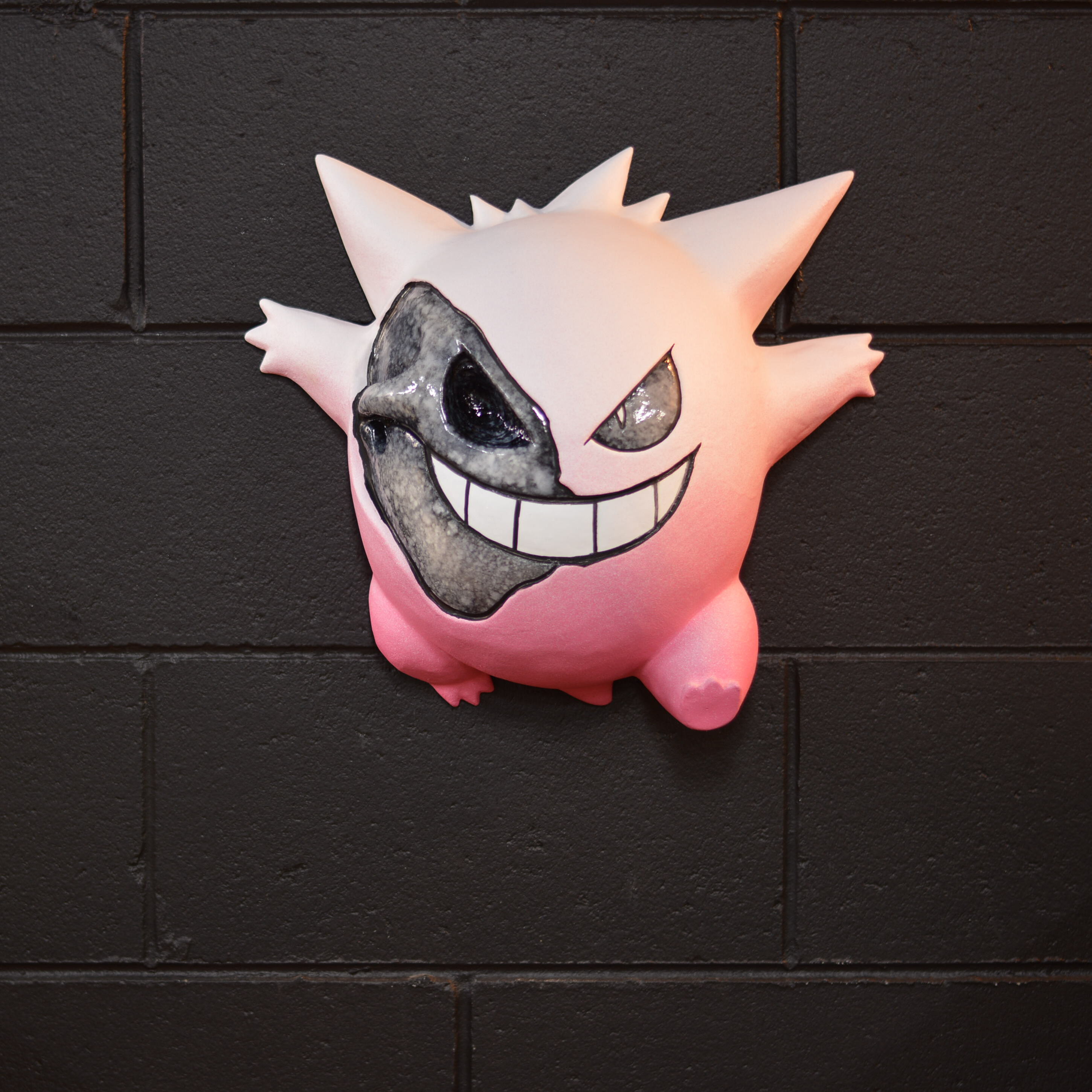 #094 - Trophy - Shiny Mega [SCRATCH & DENT]