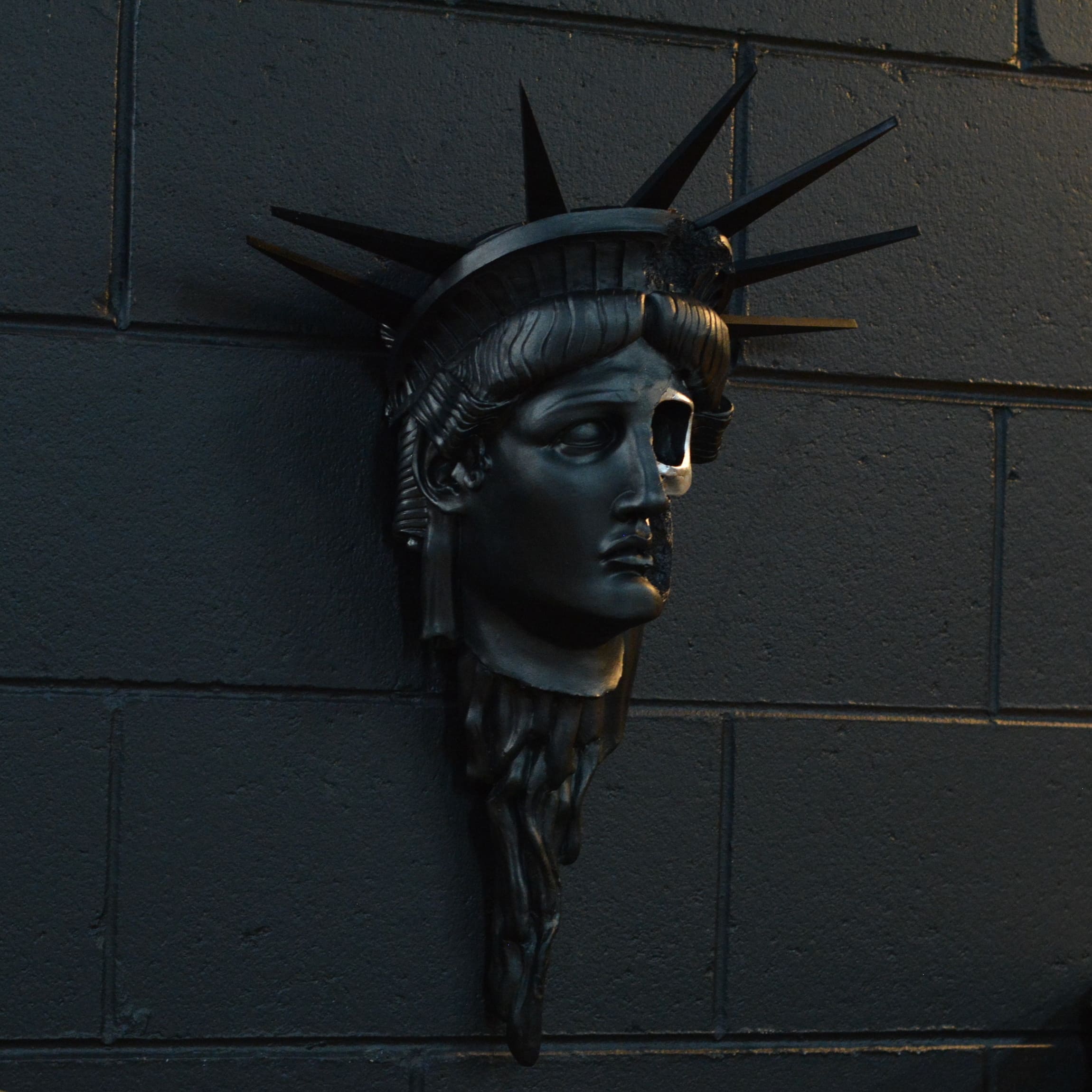 The Death of Liberty Wall Mount - Silver [EXPERIMENTAL PAINT]