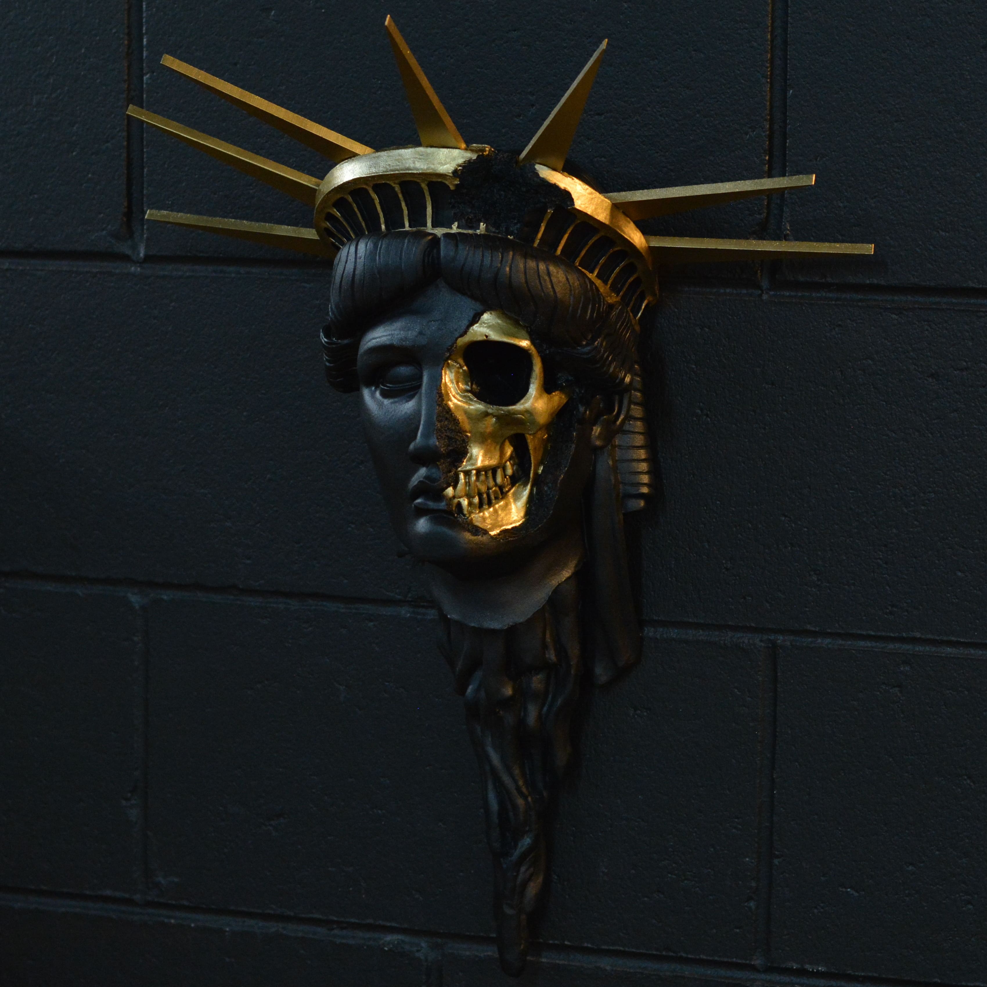 The Death of Liberty Wall Mount - Golden Crown [EXPERIMENTAL PAINT]