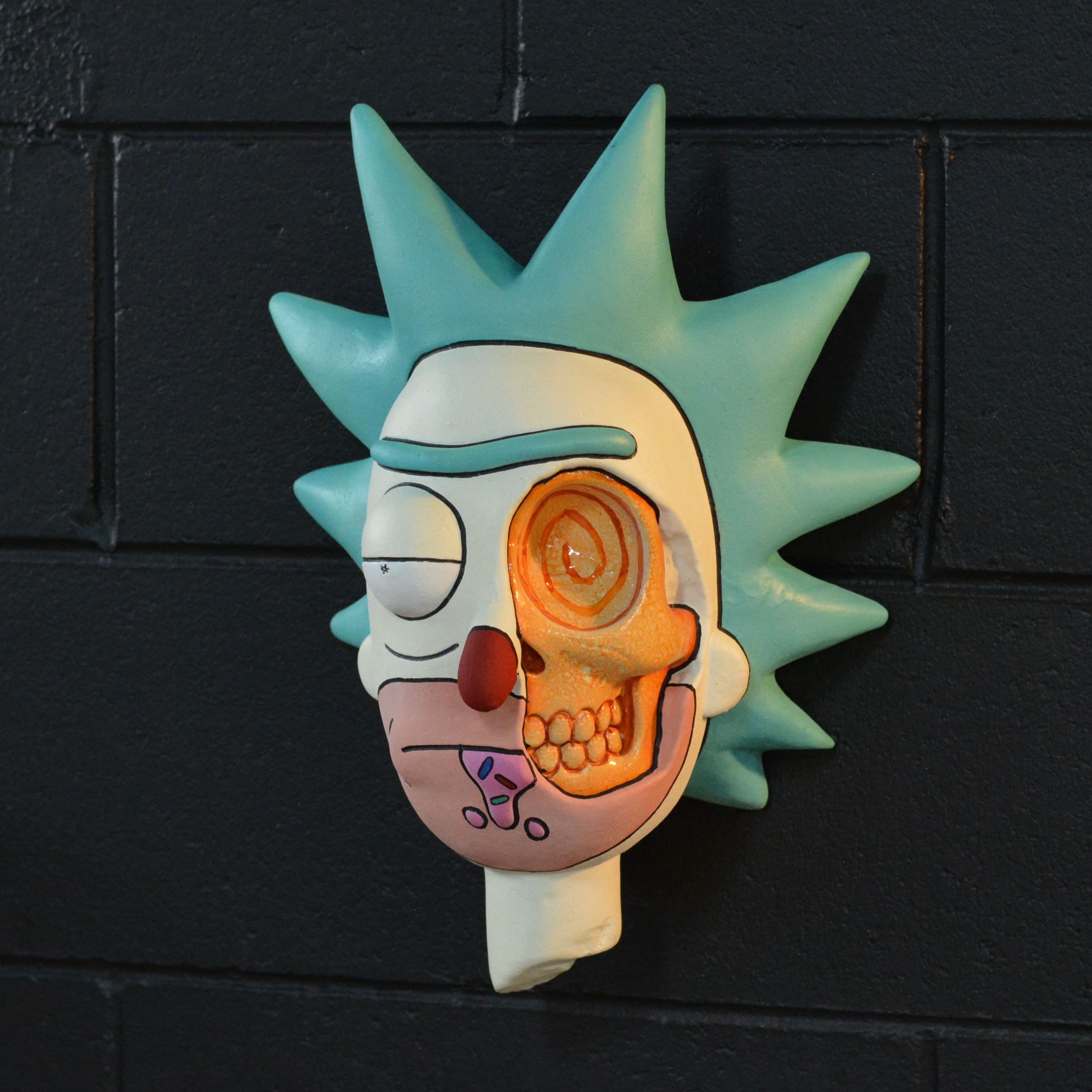 Rick C-137 Wall Mount - Krusty [EXPERIMENTAL PAINT]