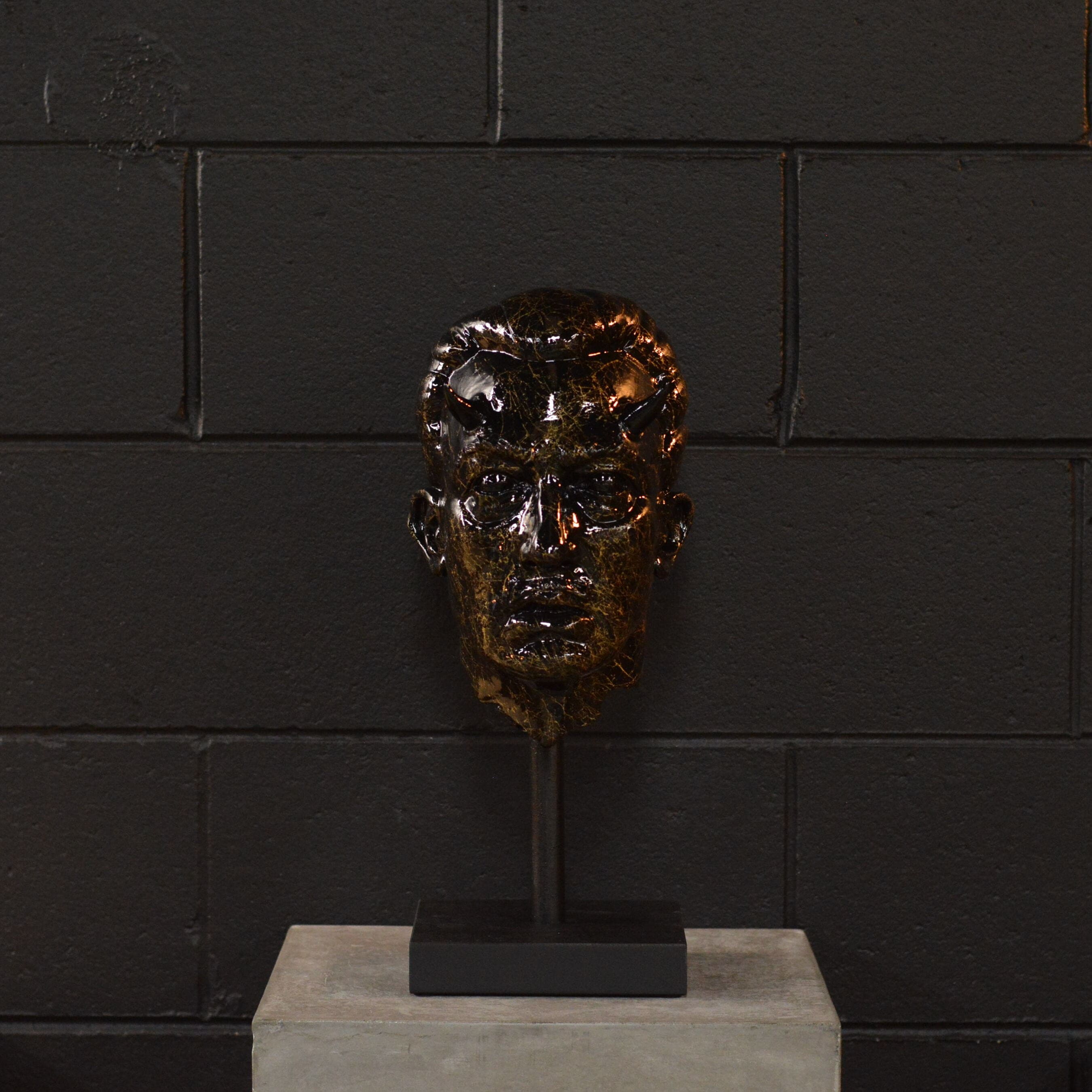 Salvador Dali - Black & Gold [EXPERIMENTAL PAINT]