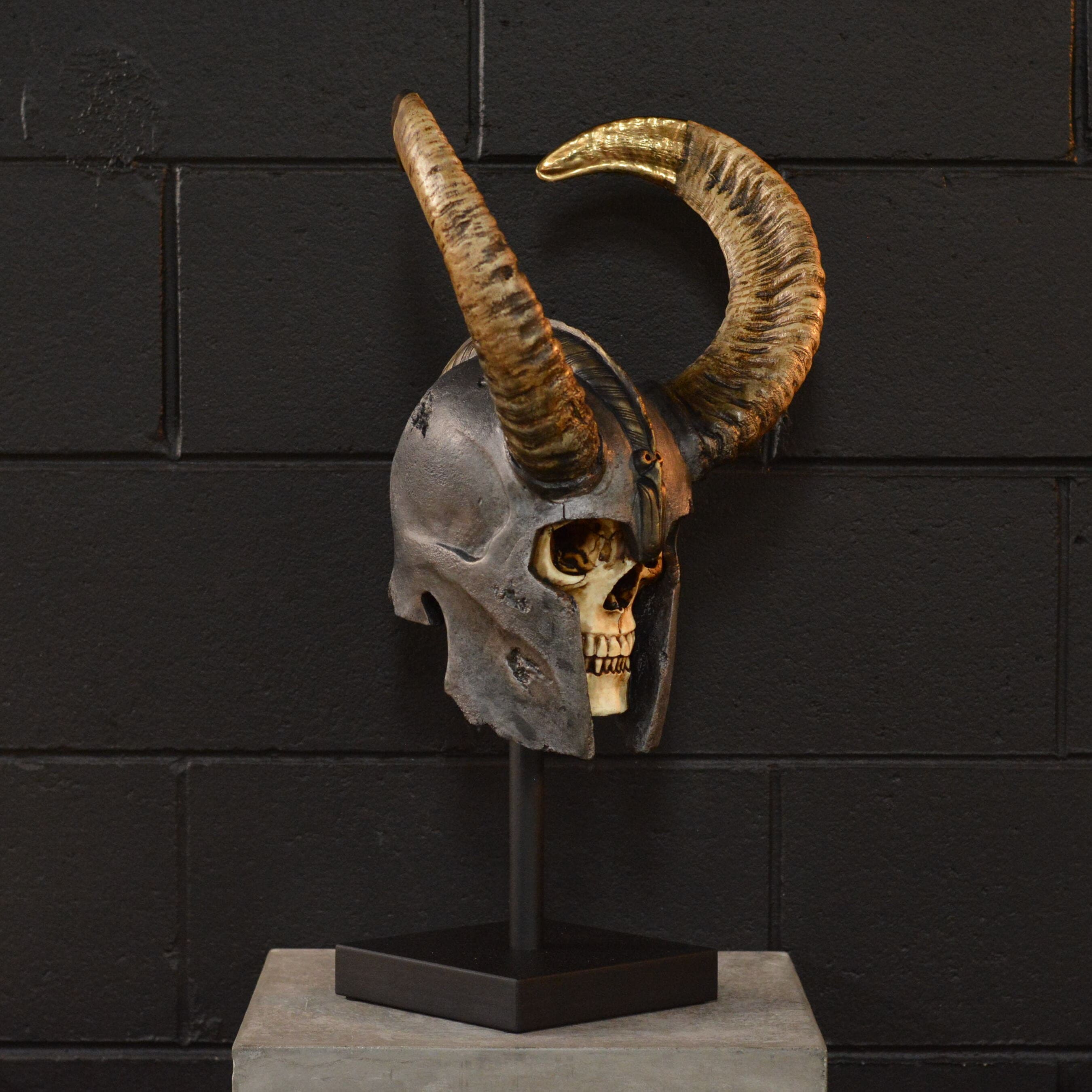 Viking Killer - Gilded Warrior [EXPERIMENTAL PAINT]