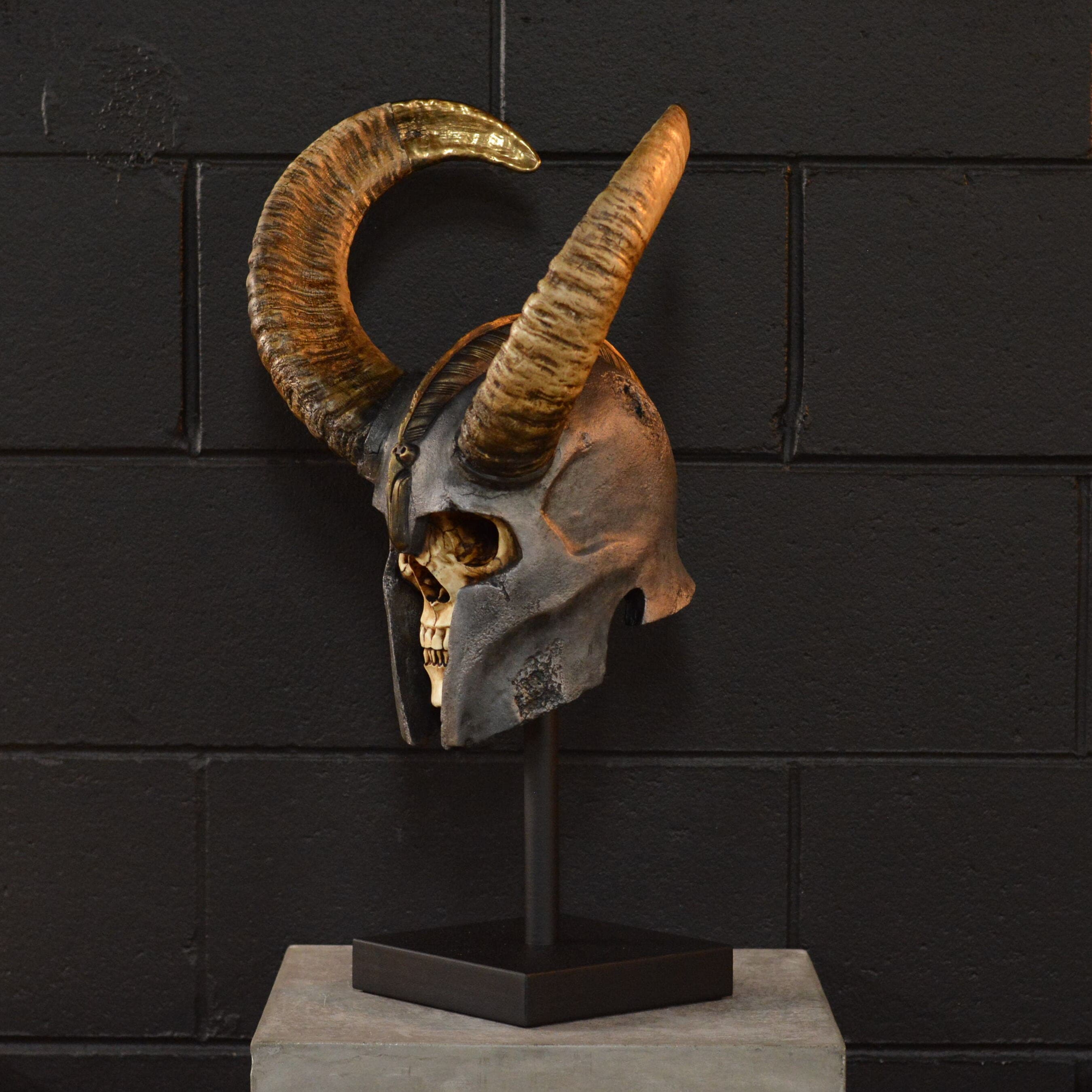 Viking Killer - Gilded Warrior [EXPERIMENTAL PAINT]