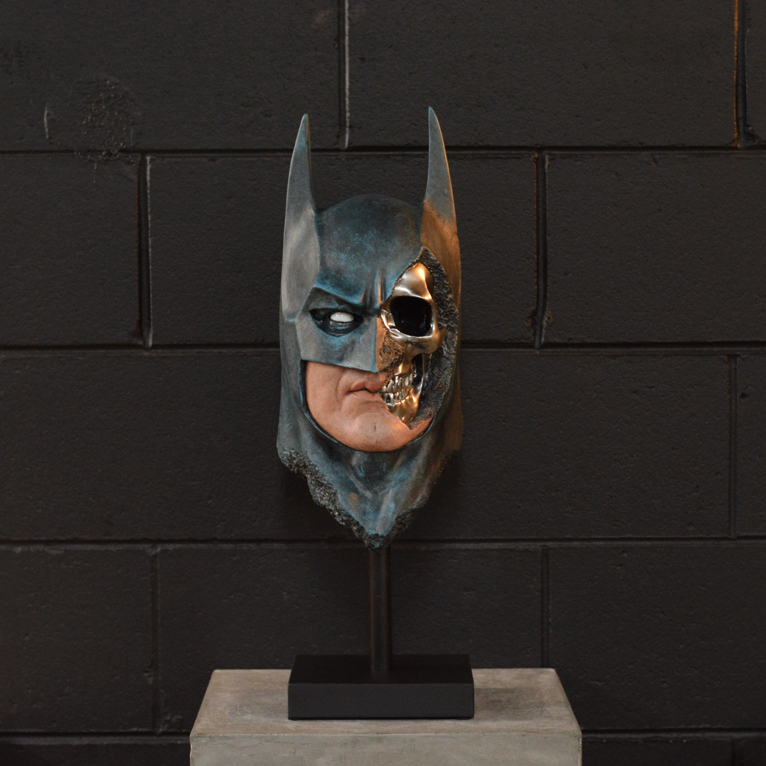 The Bat - Caped Crusader [EXPERIMENTAL PAINT]