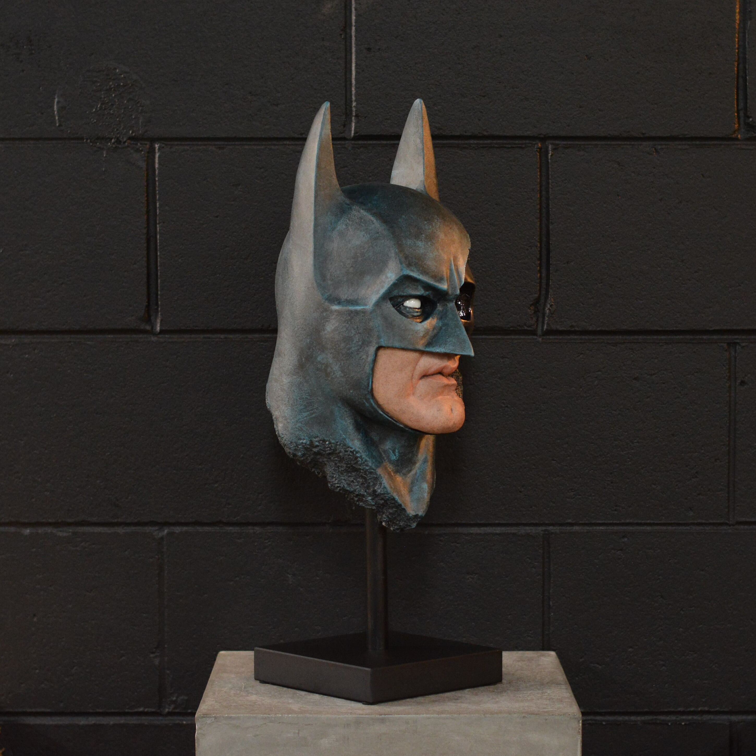 The Bat - Caped Crusader [EXPERIMENTAL PAINT]
