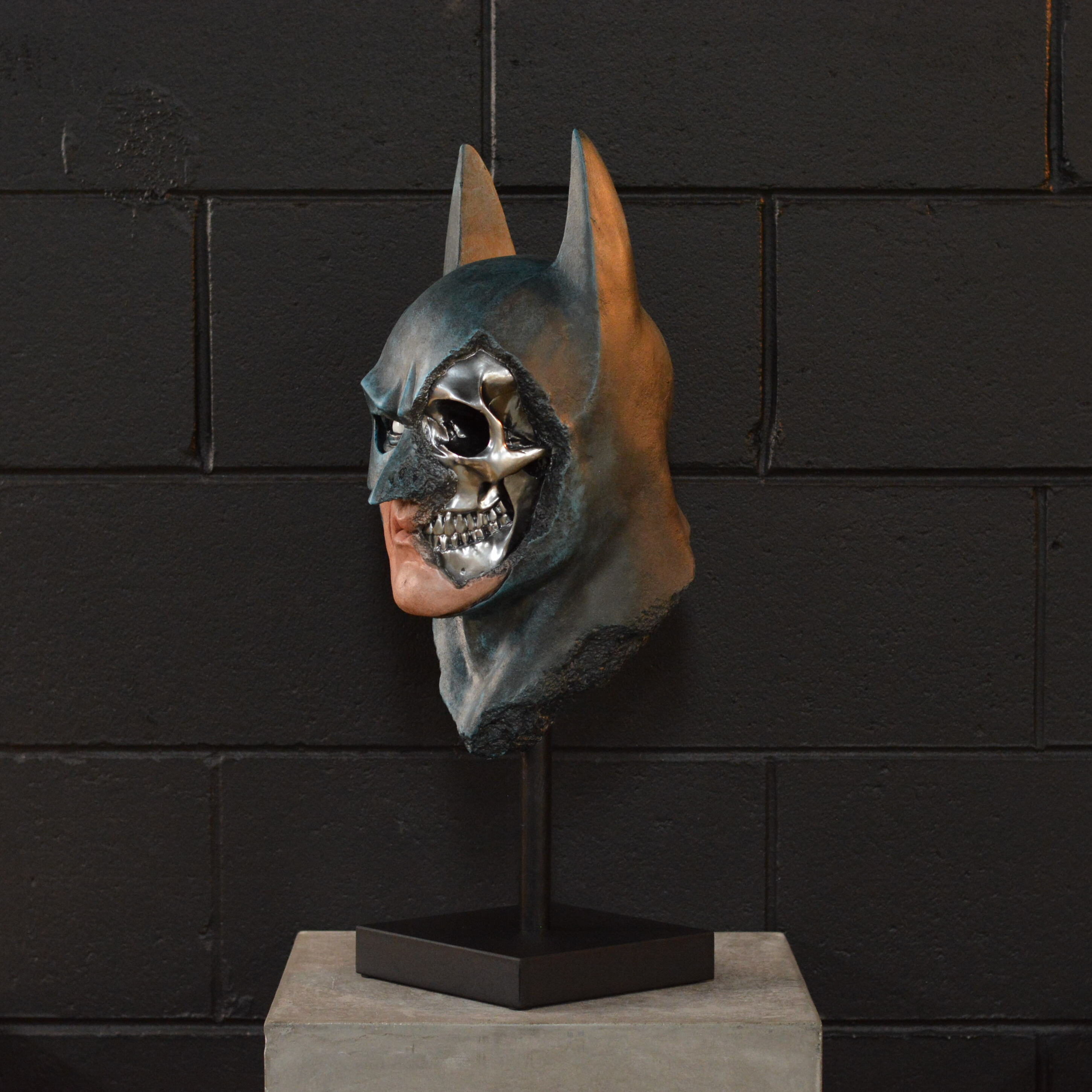 The Bat - Caped Crusader [EXPERIMENTAL PAINT]