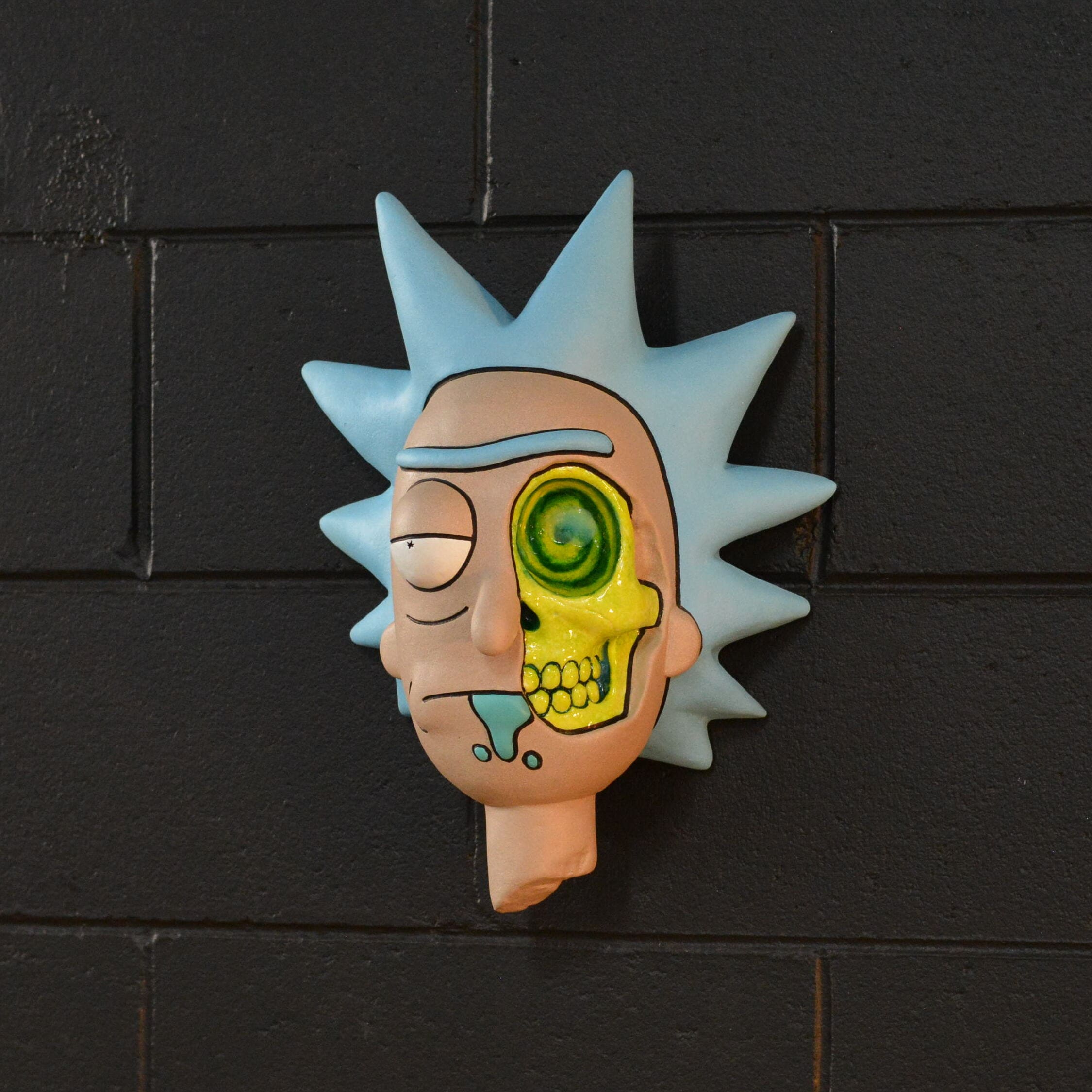Rick C-137 Wall Mount [SCRATCH & DENT] (1)