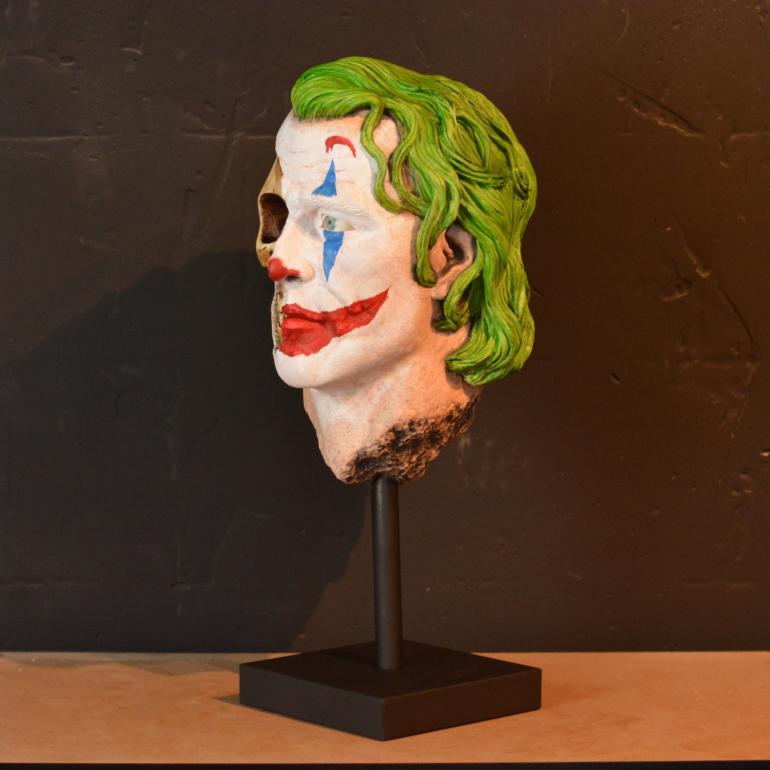 Mr J - Smile (SCRATCH & DENT) [1]