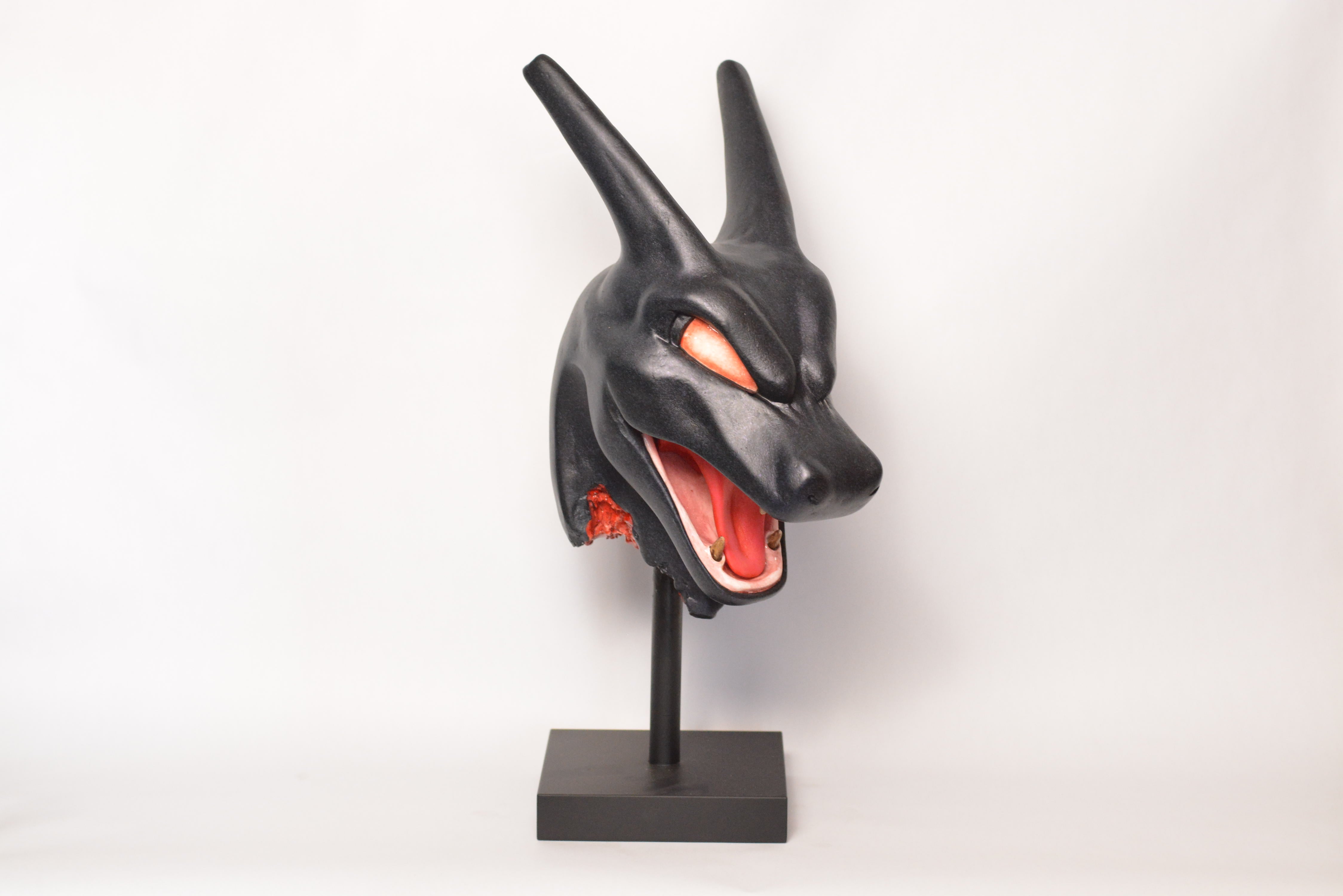 #006 Trophy - Shiny (EXPERIMENTAL PAINT) (1)