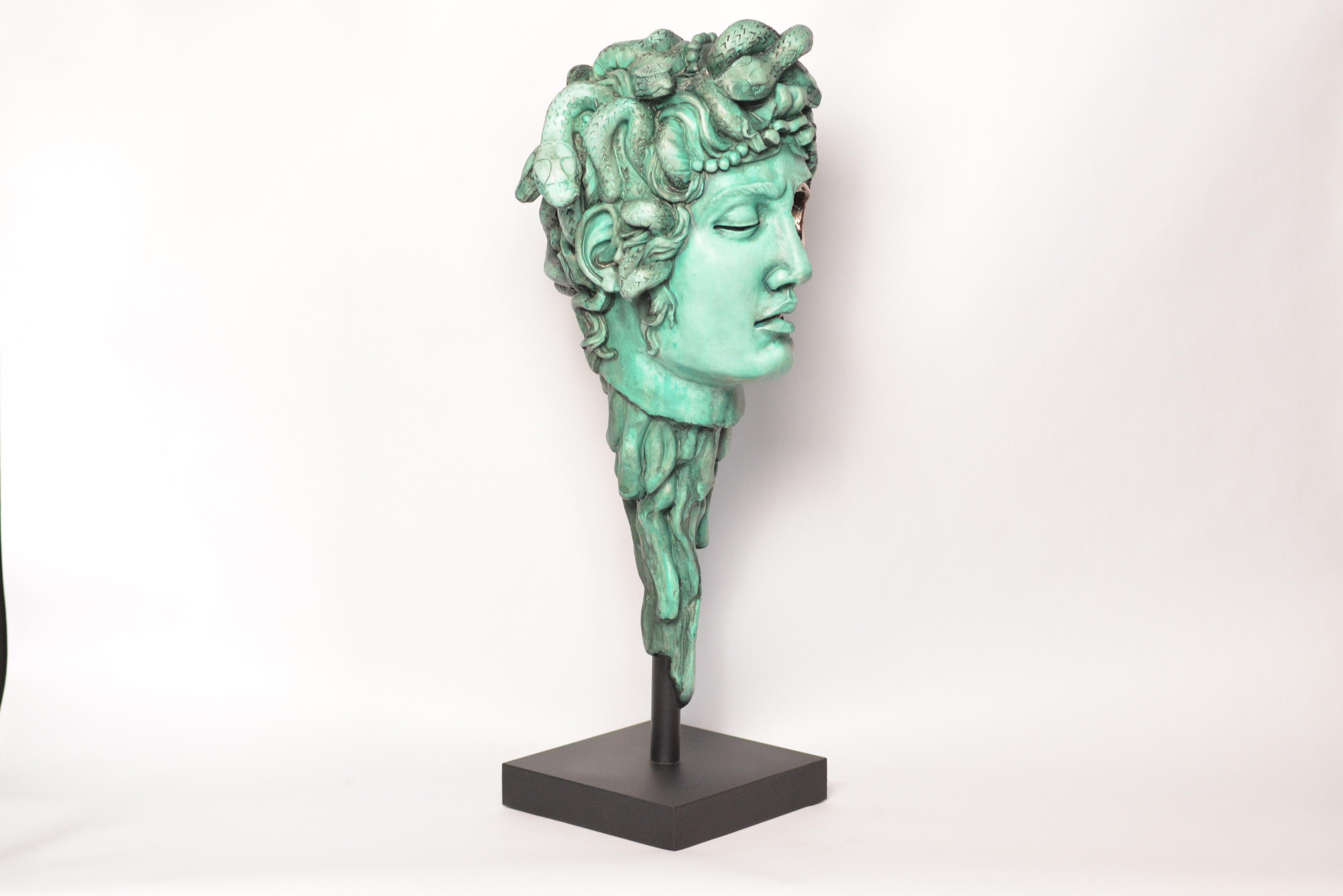 Medusa - Verdigris (SCRATCH & DENT) (1)