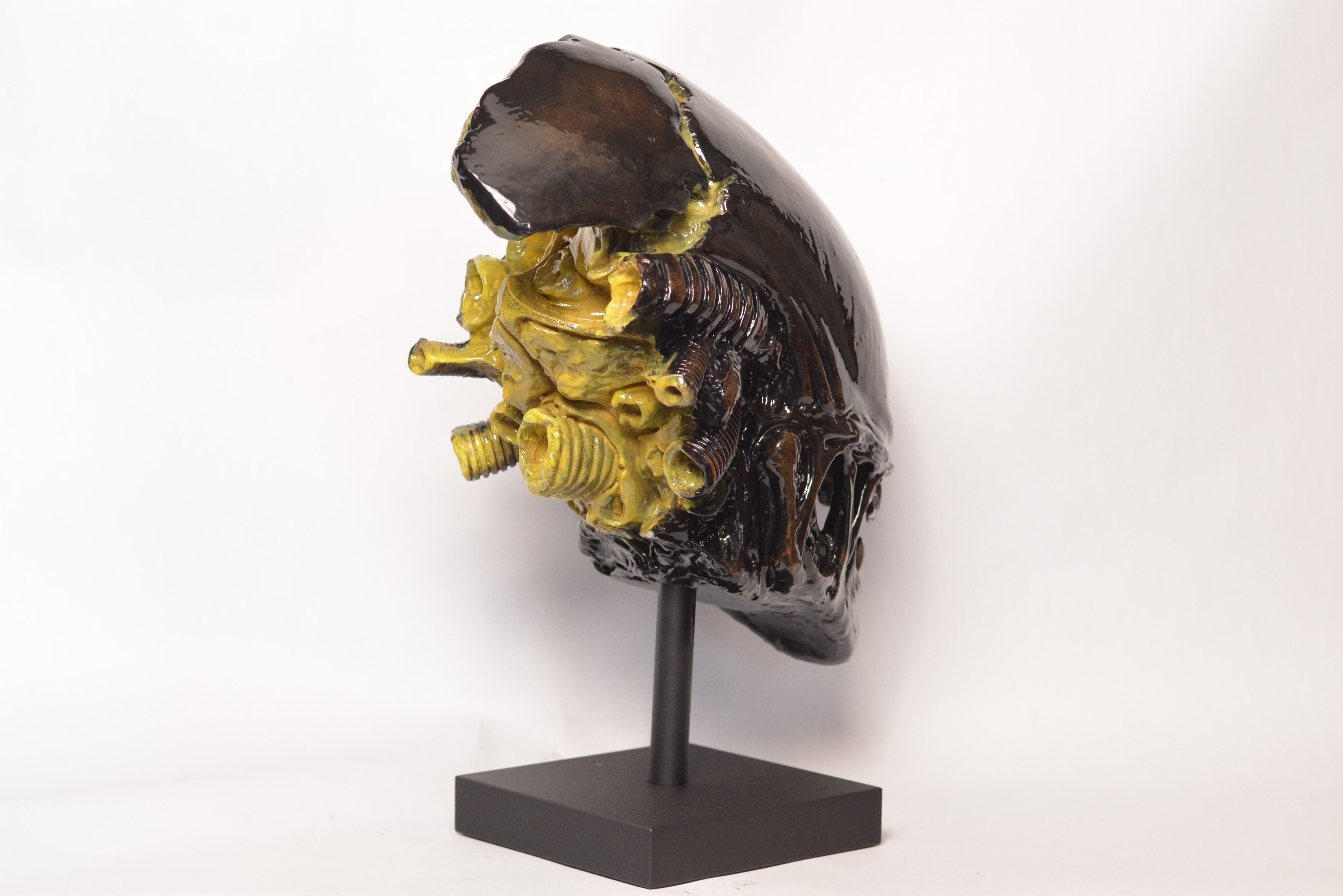 Xeno Trophy (SCRATCH & DENT) [1]