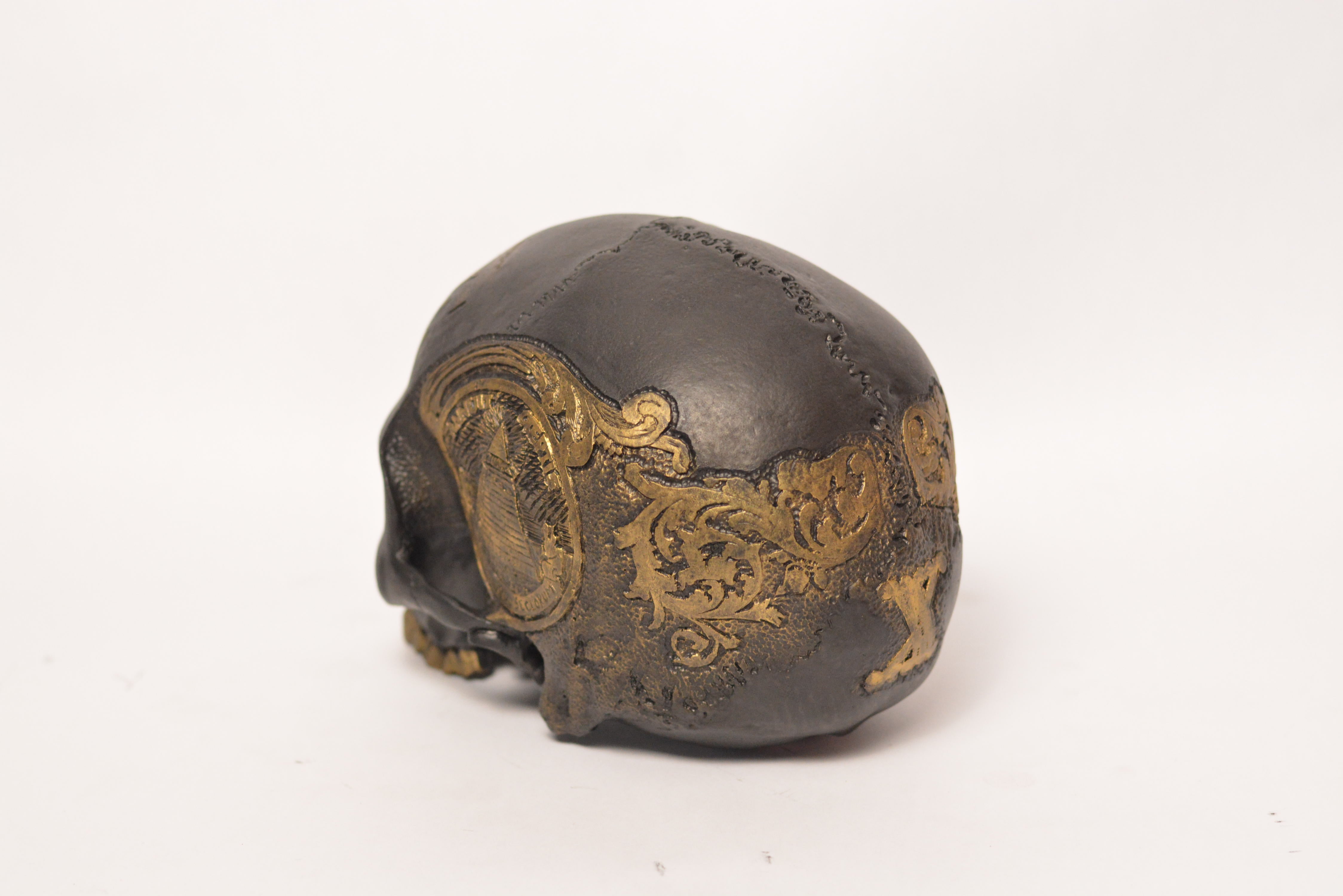 Dead Presidents Skull - Gold (SCRATCH & DENT) (1)