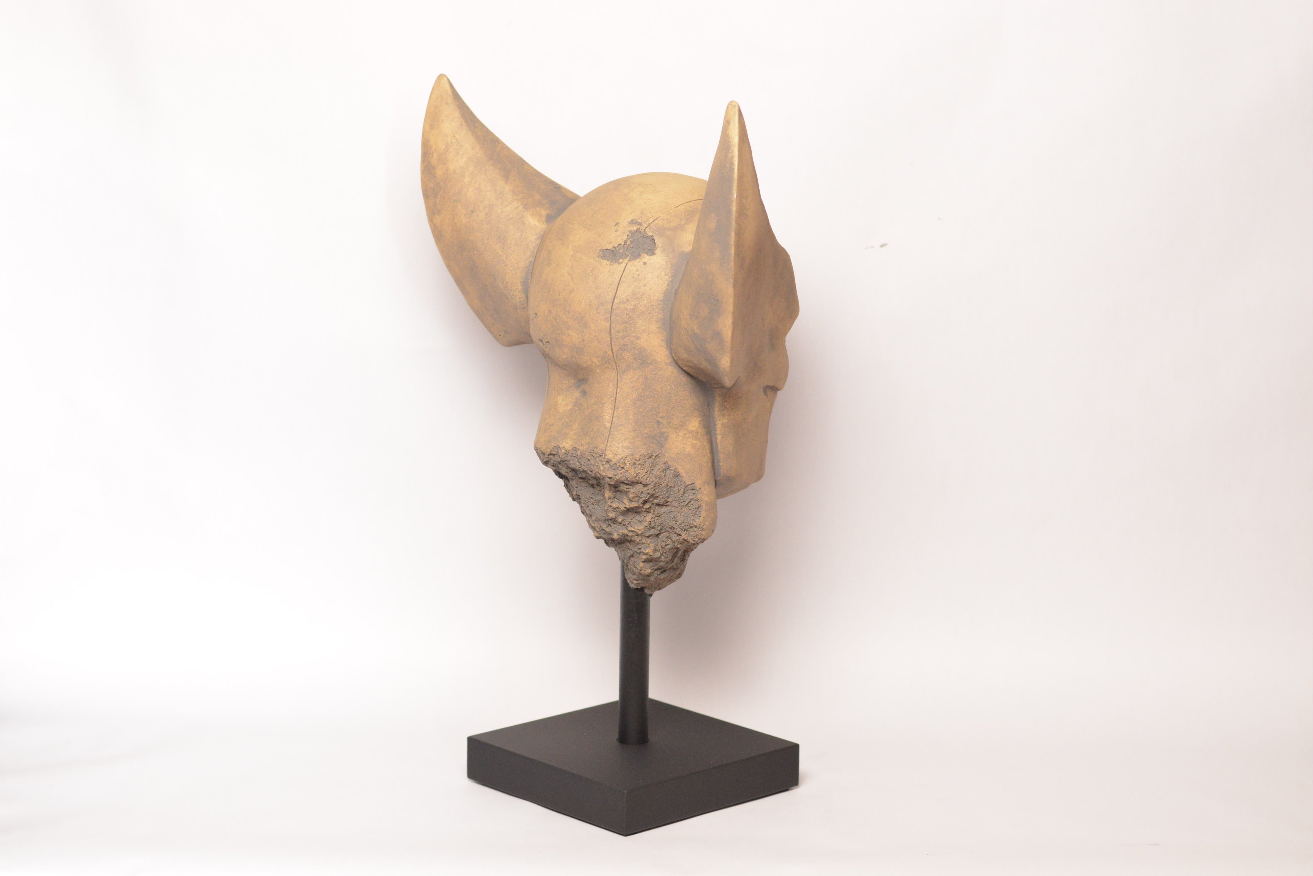 Wolverine - Sandstone (SCRATCH & DENT)