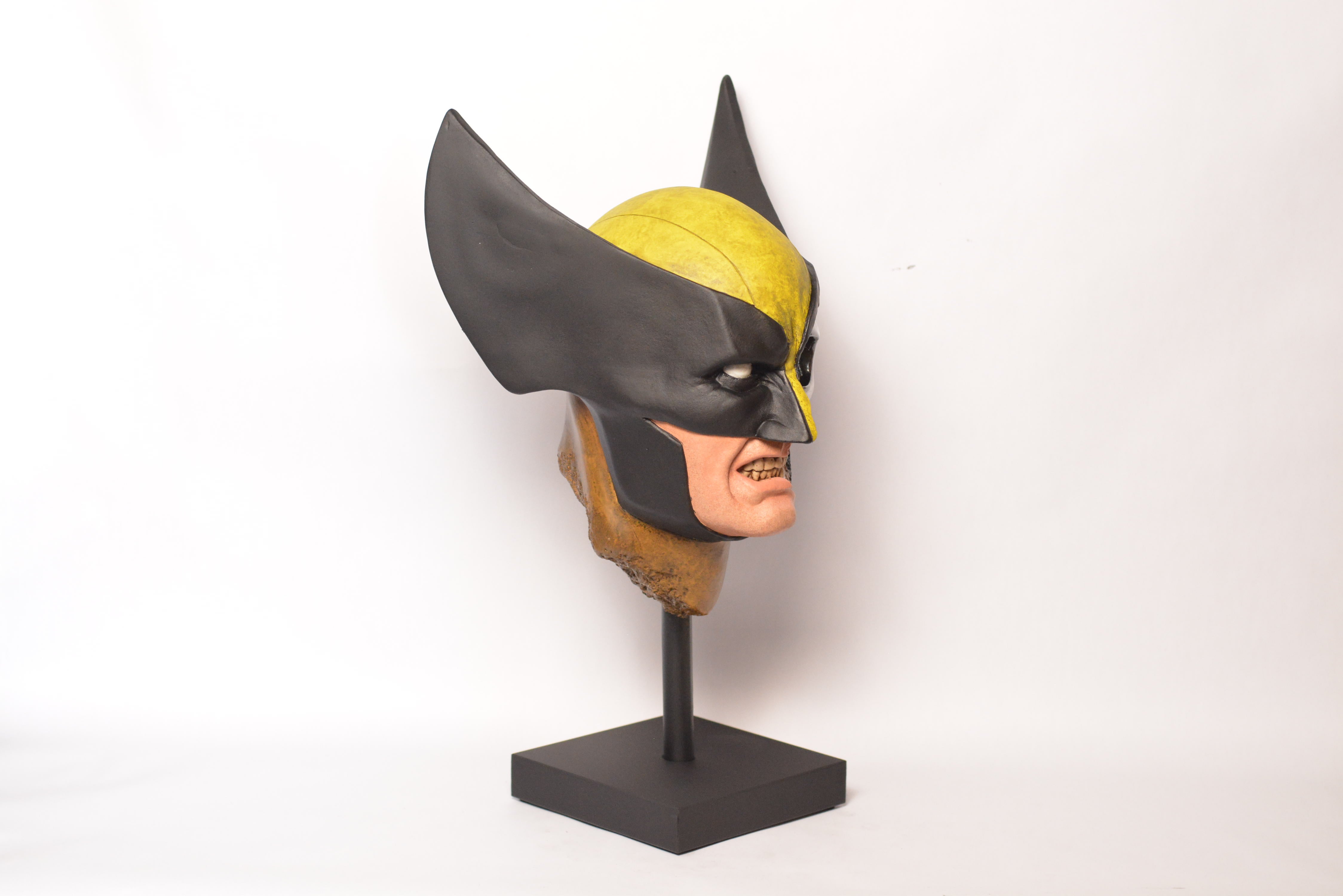 Wolverine - Uncanny (SCRATCH & DENT)
