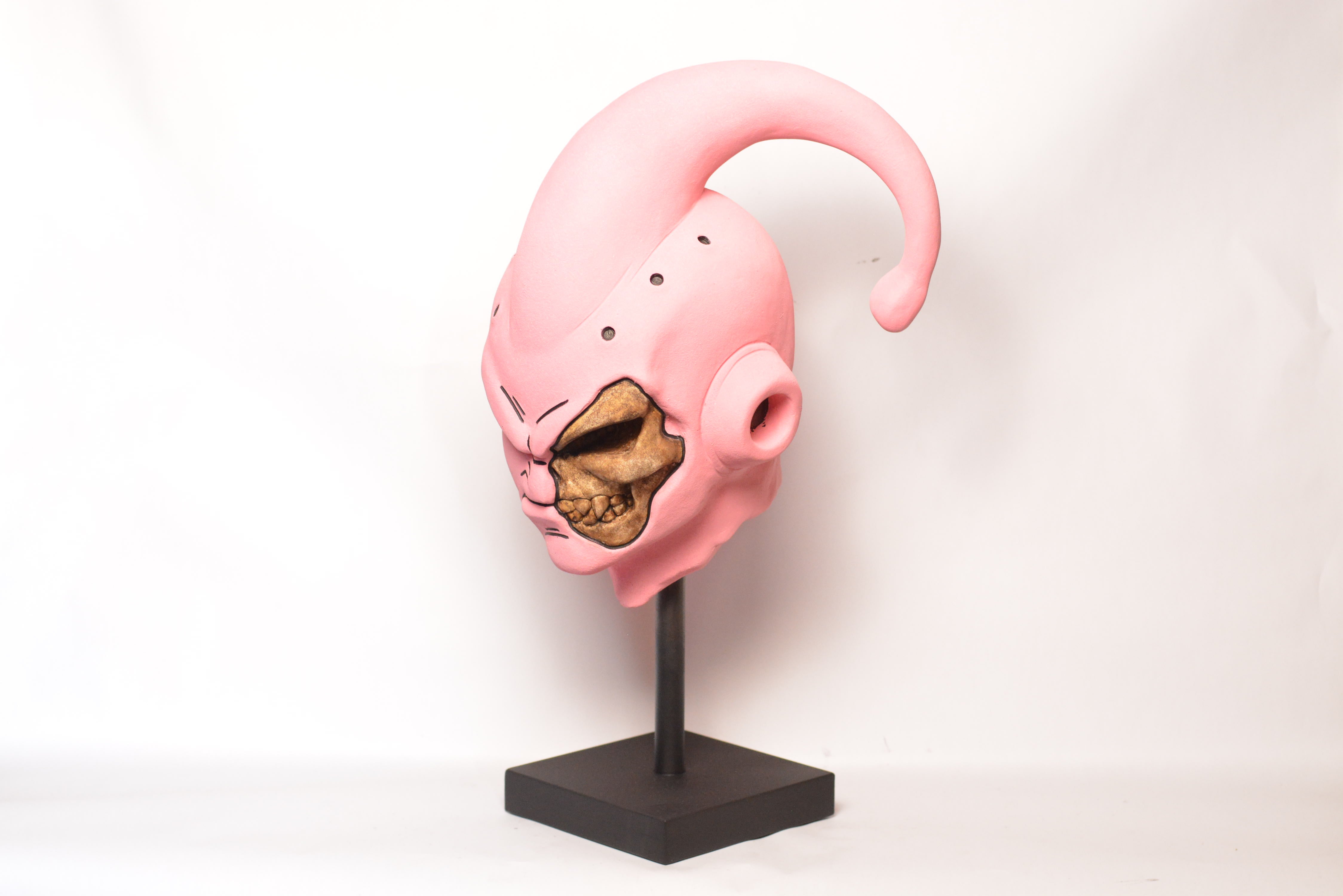 Bubble Gum Buu [SCRATCH & DENT] (1)