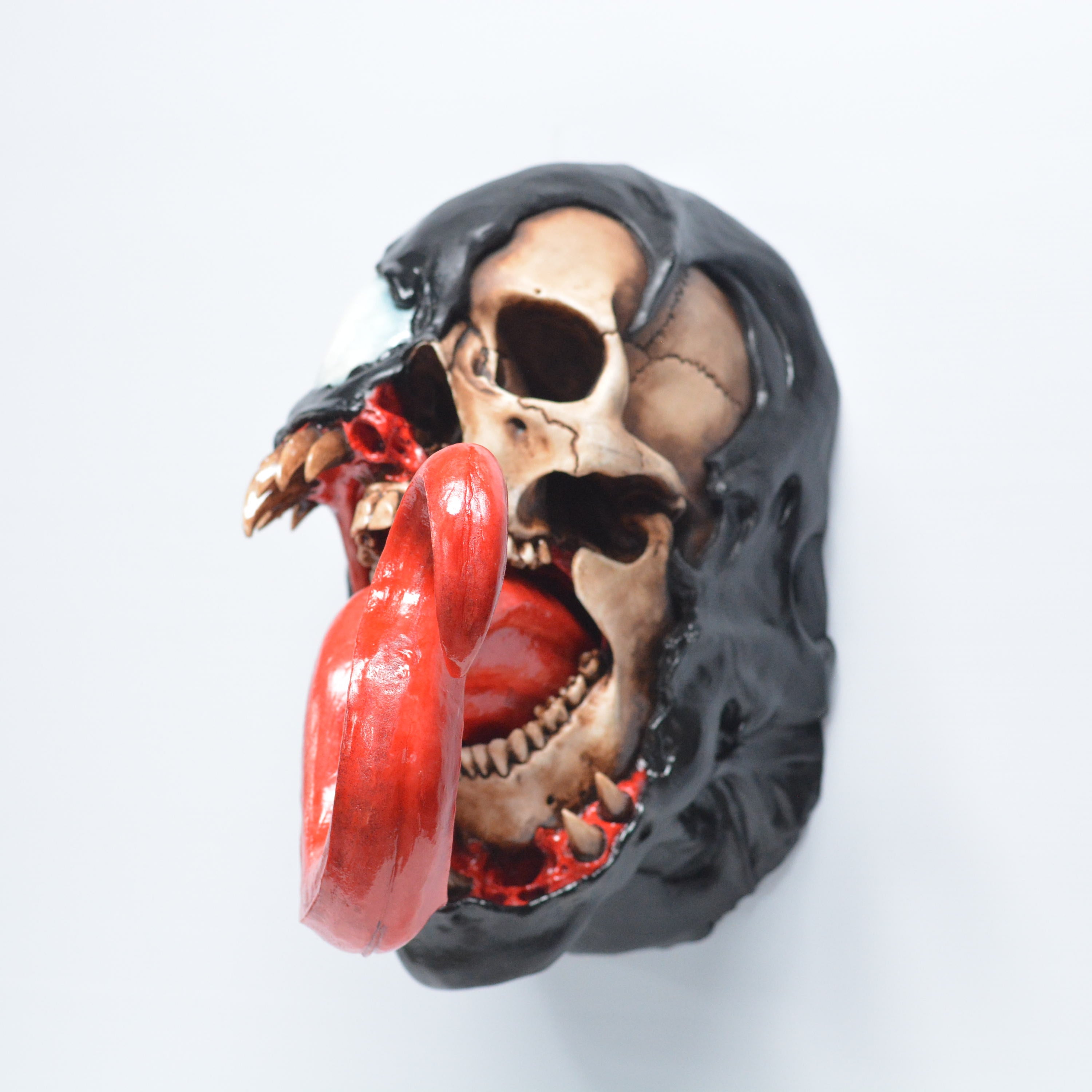 Symbiote - [SUPERSIZE] Wall mount [SCRATCH & DENT] (1)