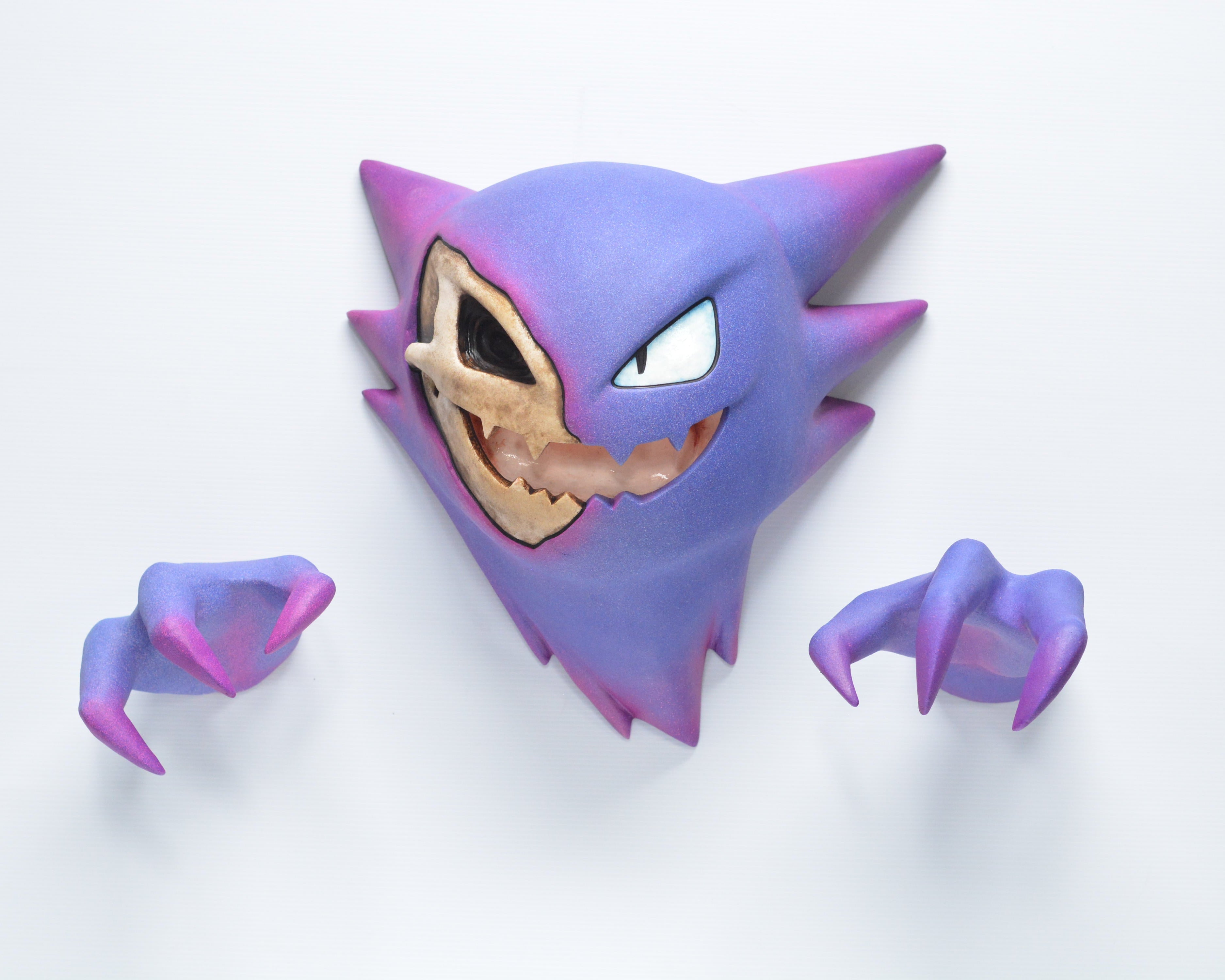 #093 - Trophy (SCRATCH & DENT) [2]