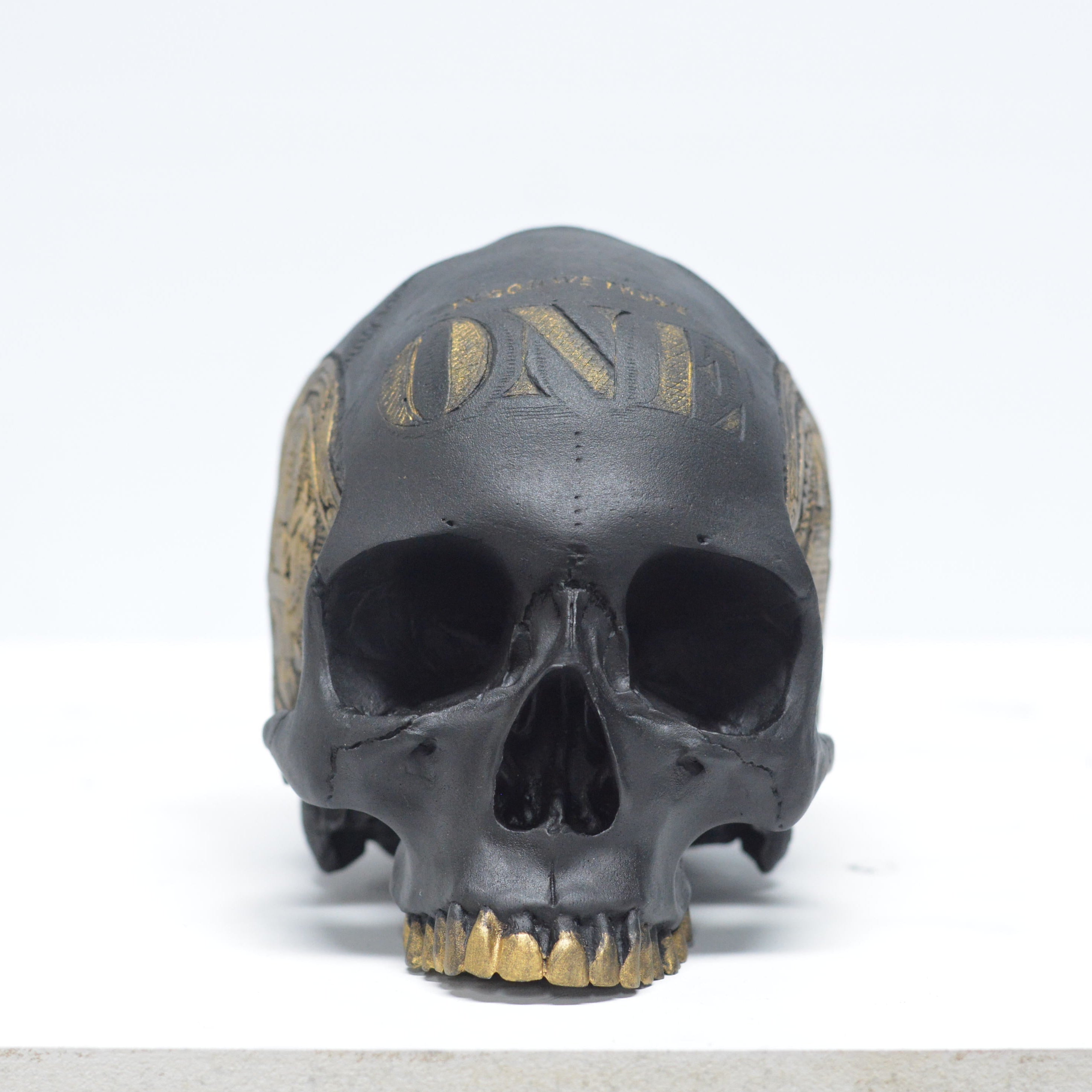 Dead Presidents Skull - Gold [SCRATCH & DENT] (1)