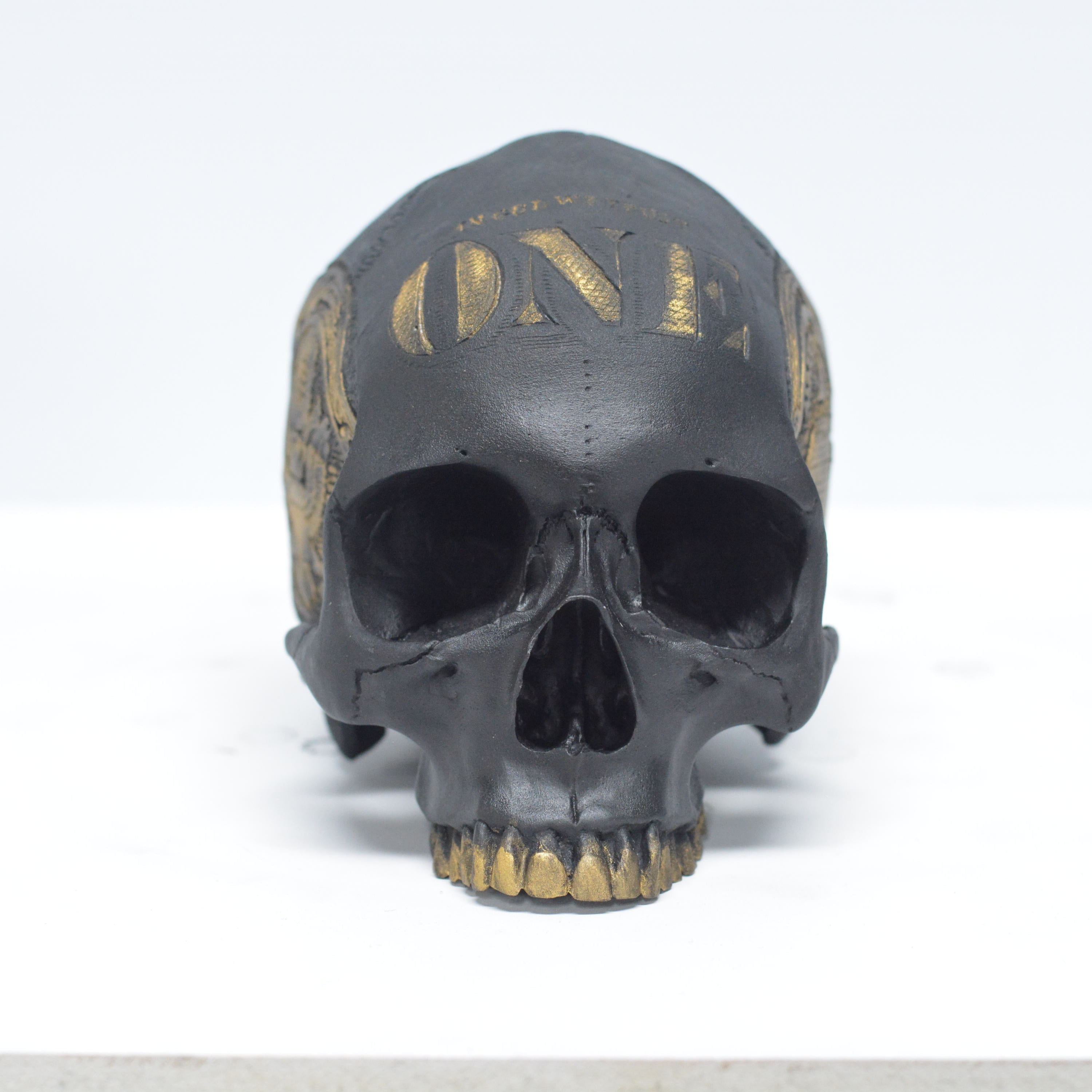 Dead Presidents Skull - Gold [SCRATCH & DENT] (2)