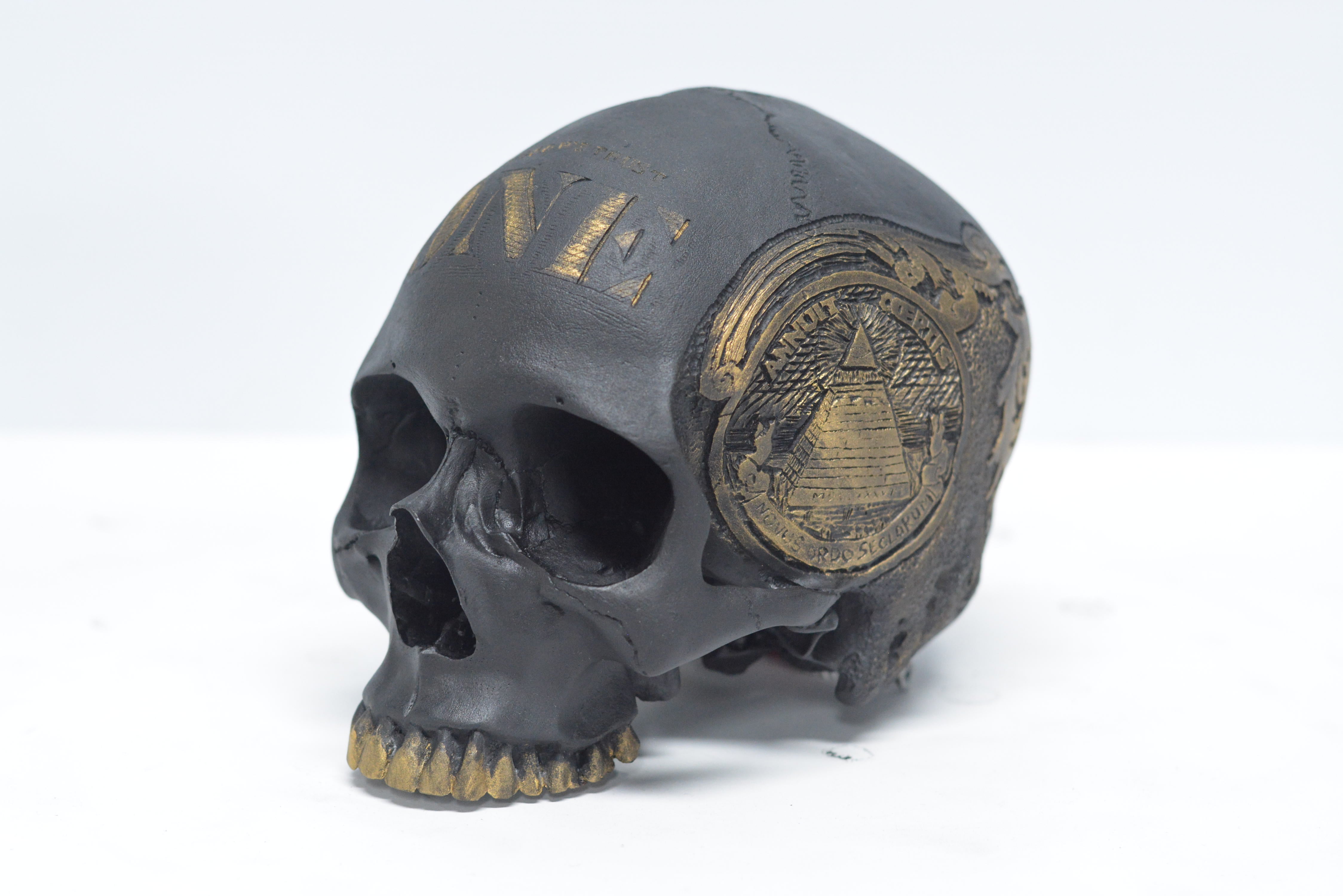 Dead Presidents Skull - Gold [SCRATCH & DENT] (2)