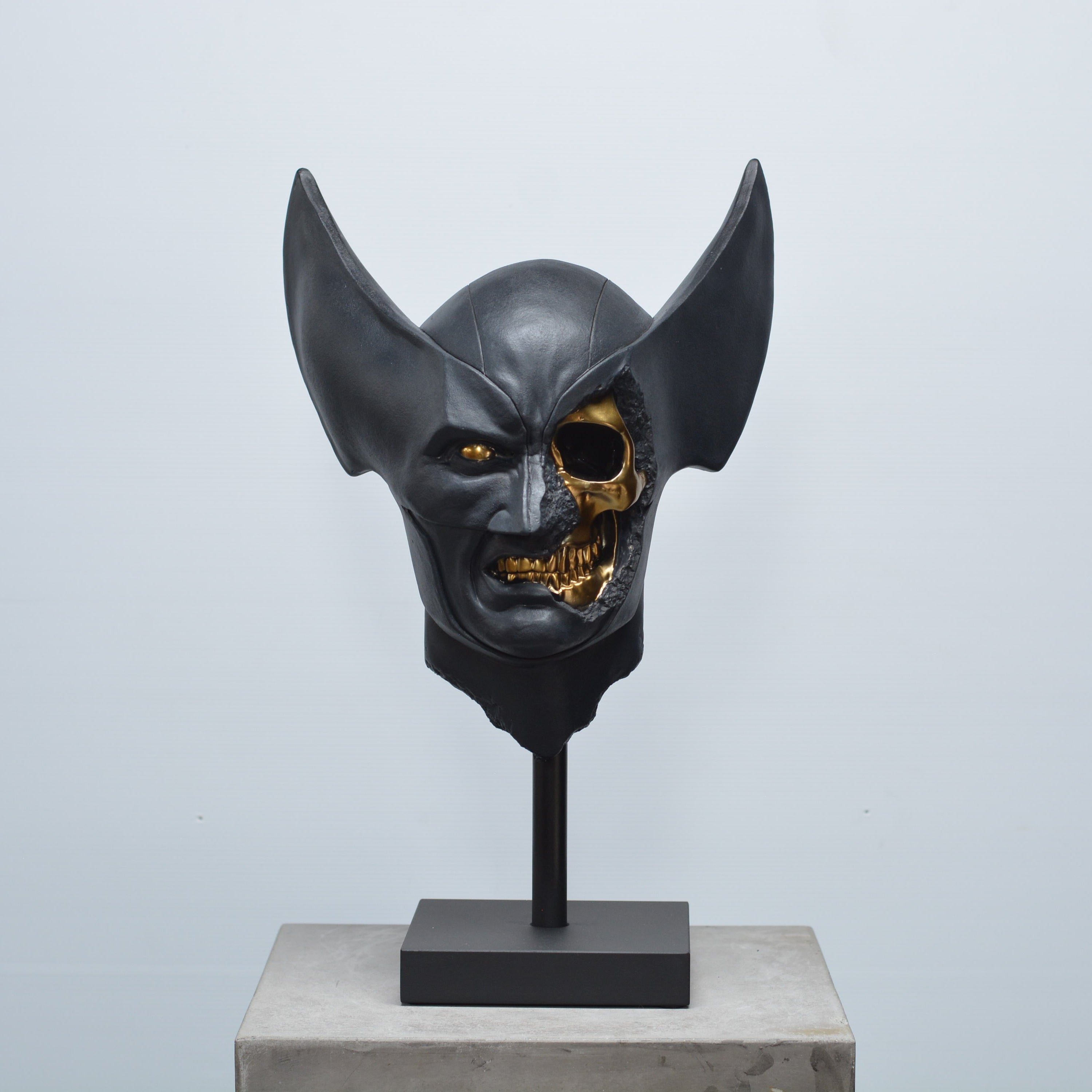 Wolverine - Gold [SCRATCH & DENT]