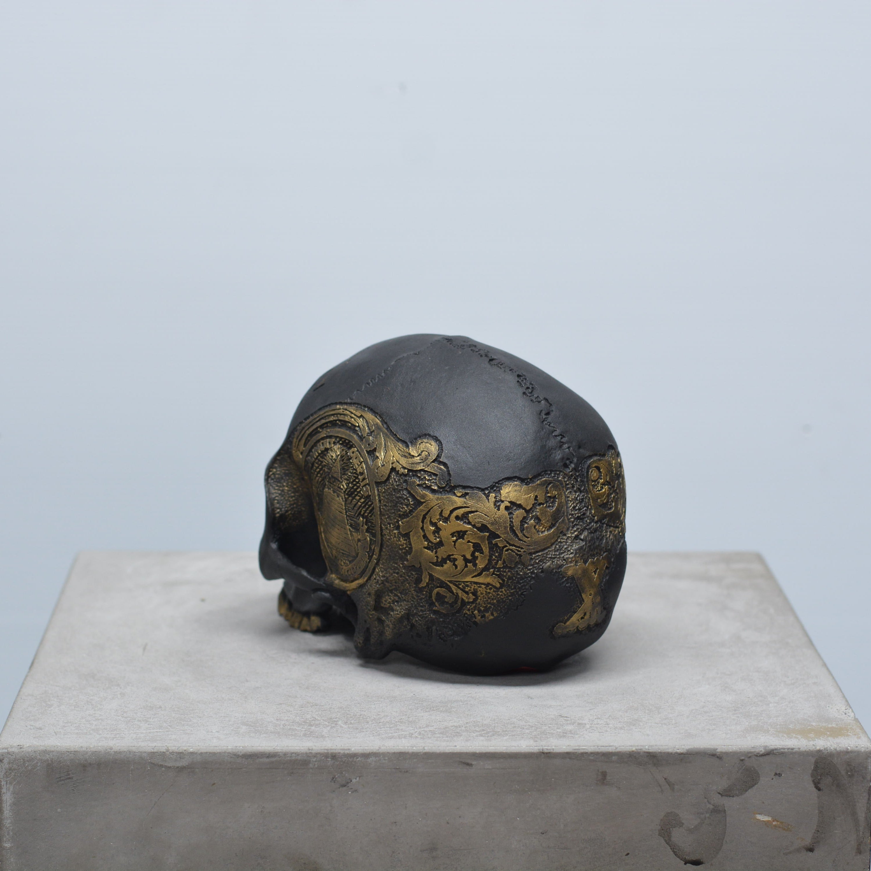 Dead Presidents Skull [SCRATCH & DENT] (1)