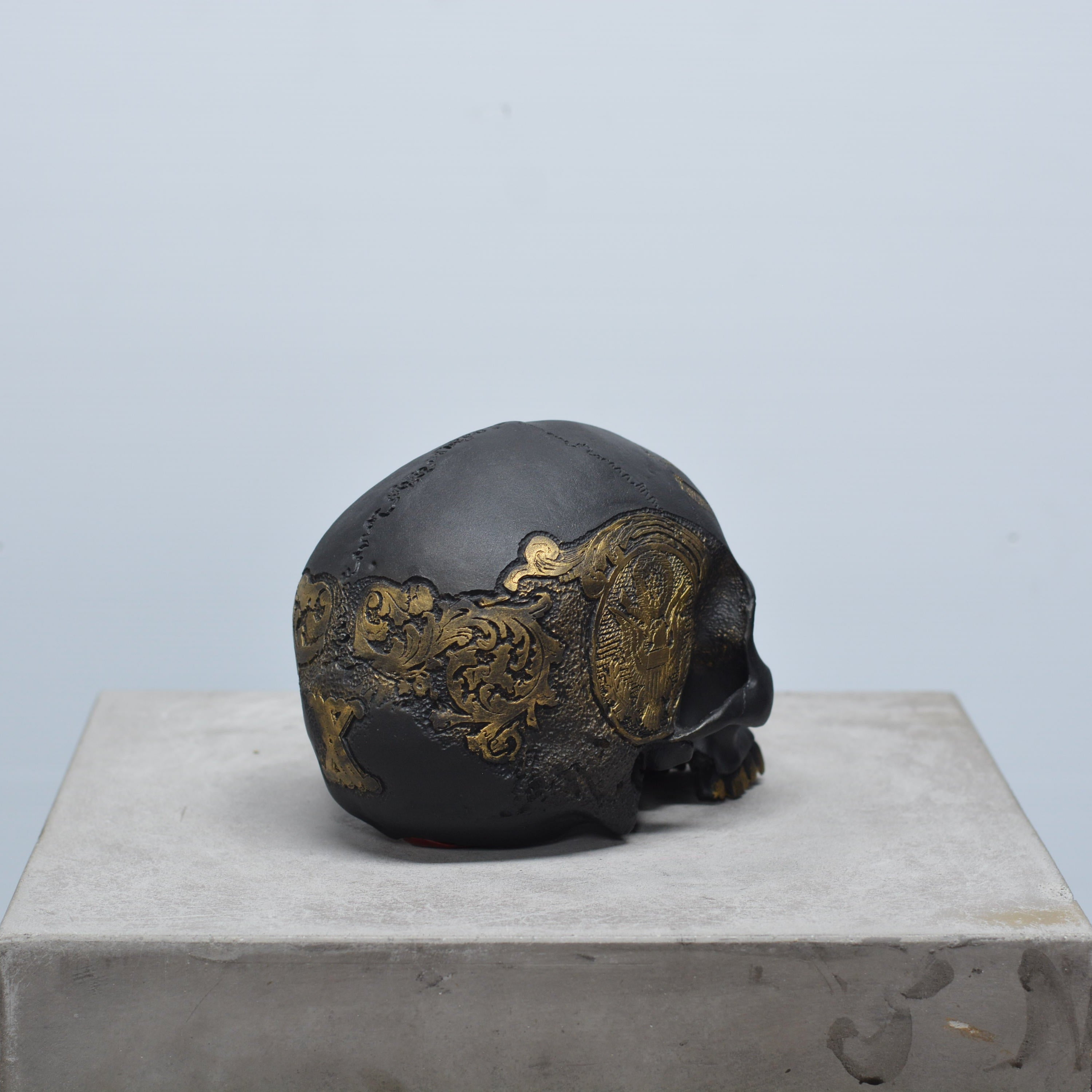 Dead Presidents Skull [SCRATCH & DENT] (1)
