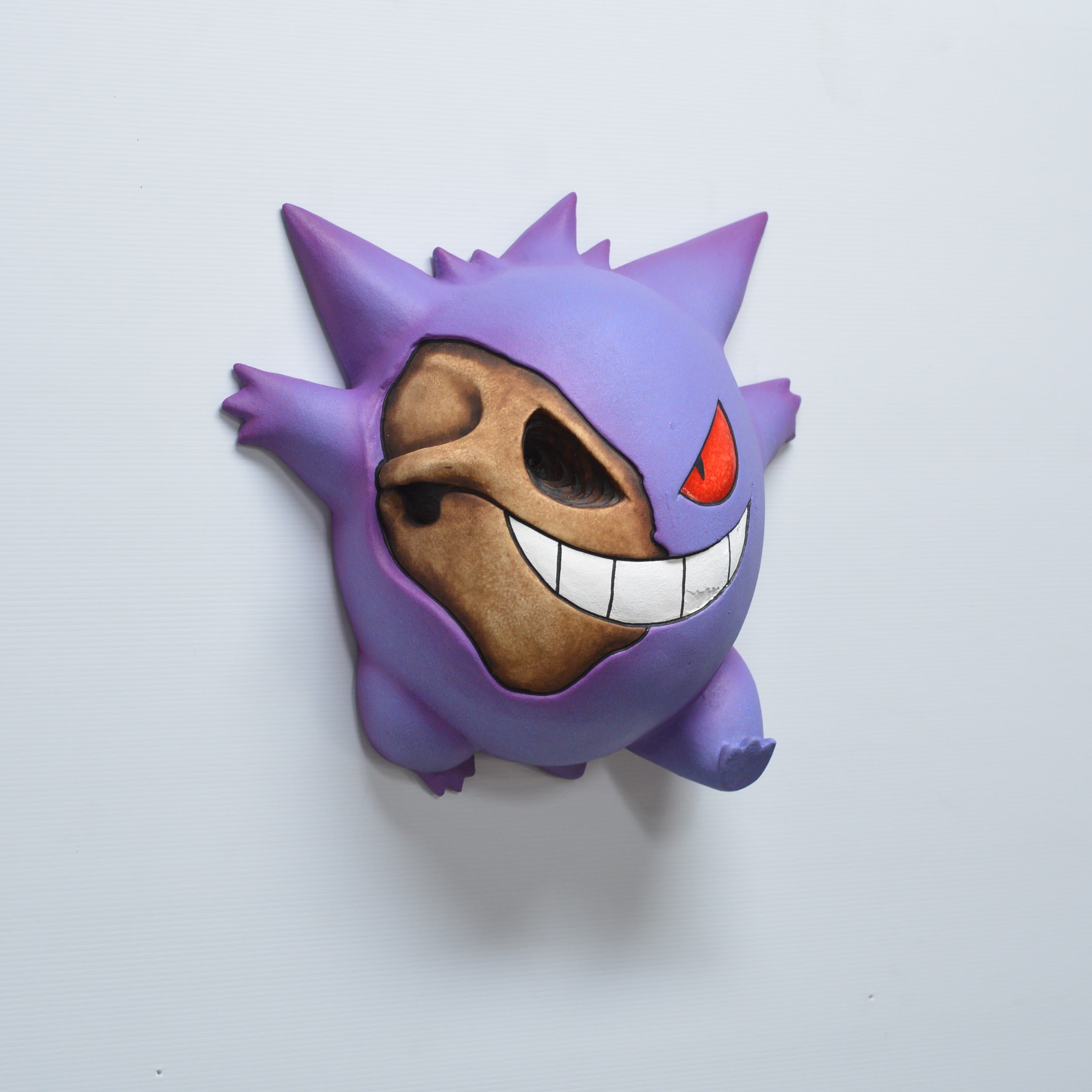 #094 - Trophy [SCRATCH & DENT] (1)