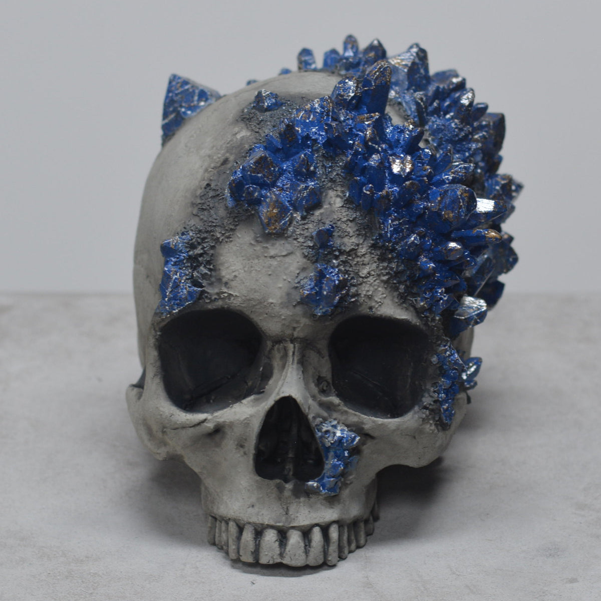Amethyst Skull - Lapis Lazuli