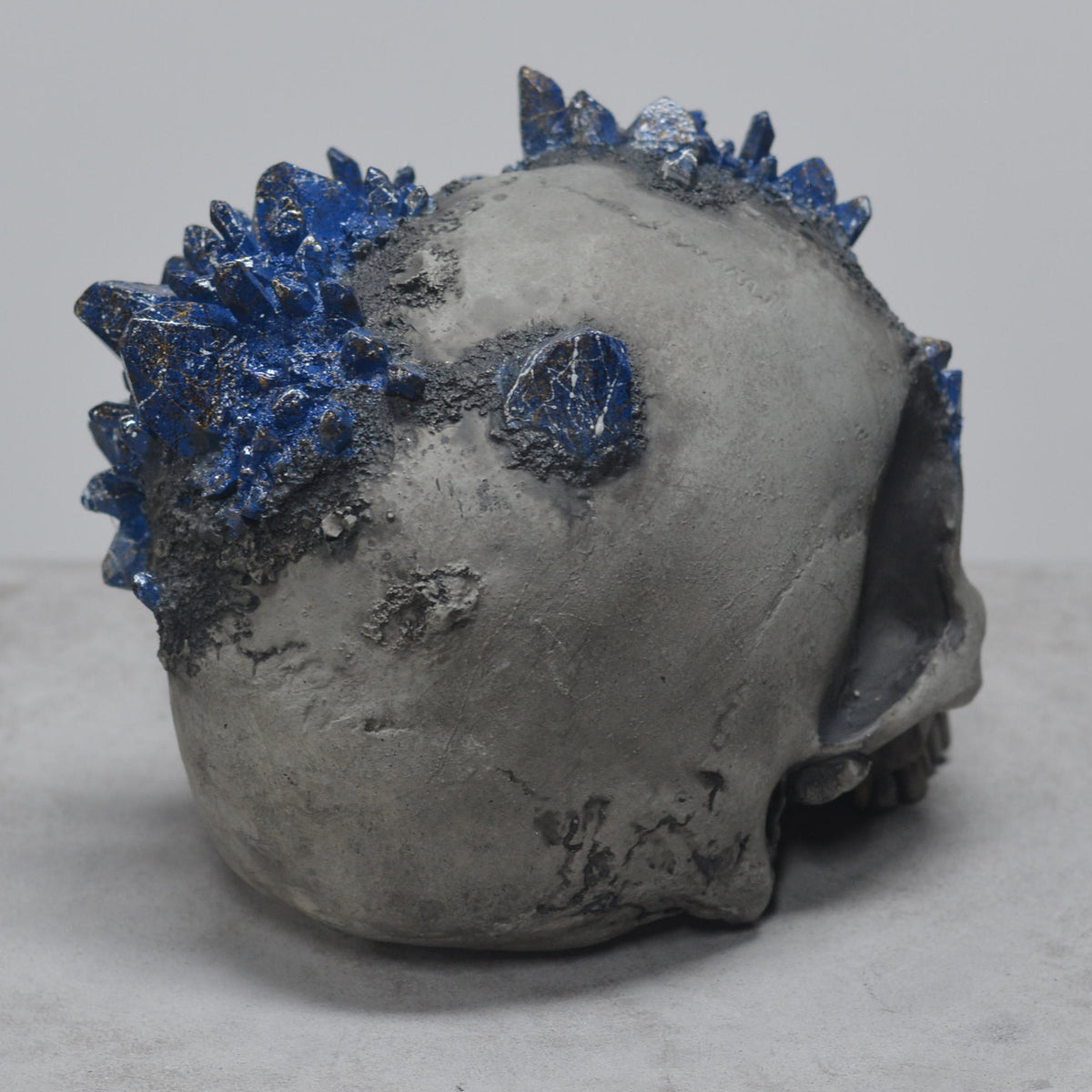 Amethyst Skull - Lapis Lazuli