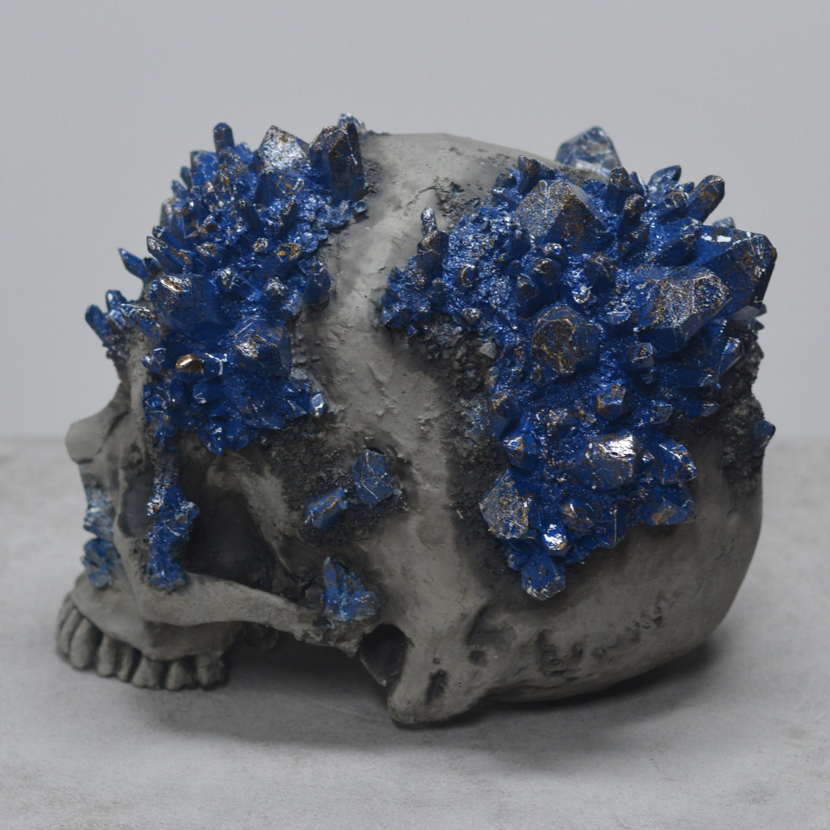 Amethyst Skull - Lapis Lazuli