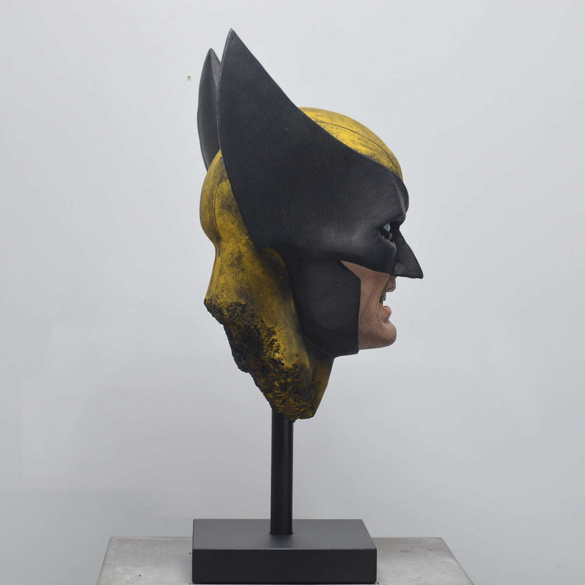 Wolverine [SCRATCH & DENT] (2)