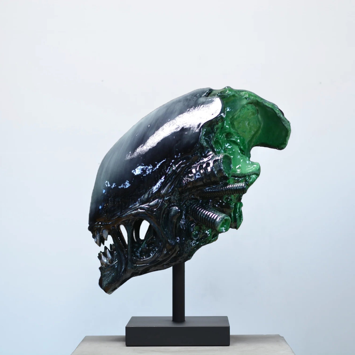 Xeno Trophy - Smoke