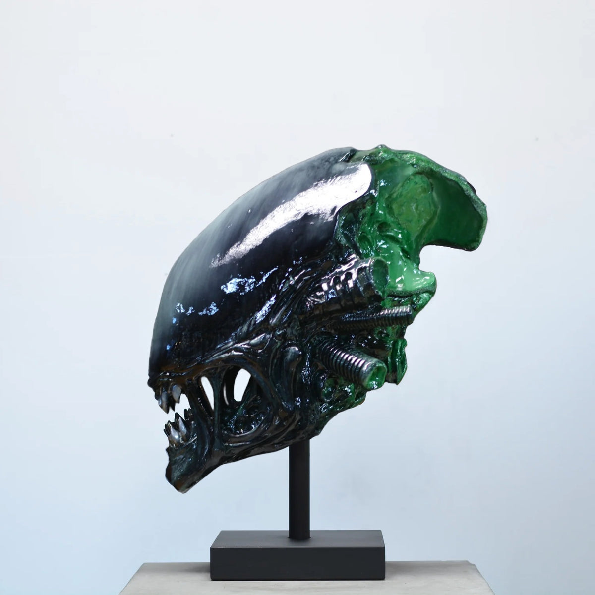 Xeno Trophy - Smoke